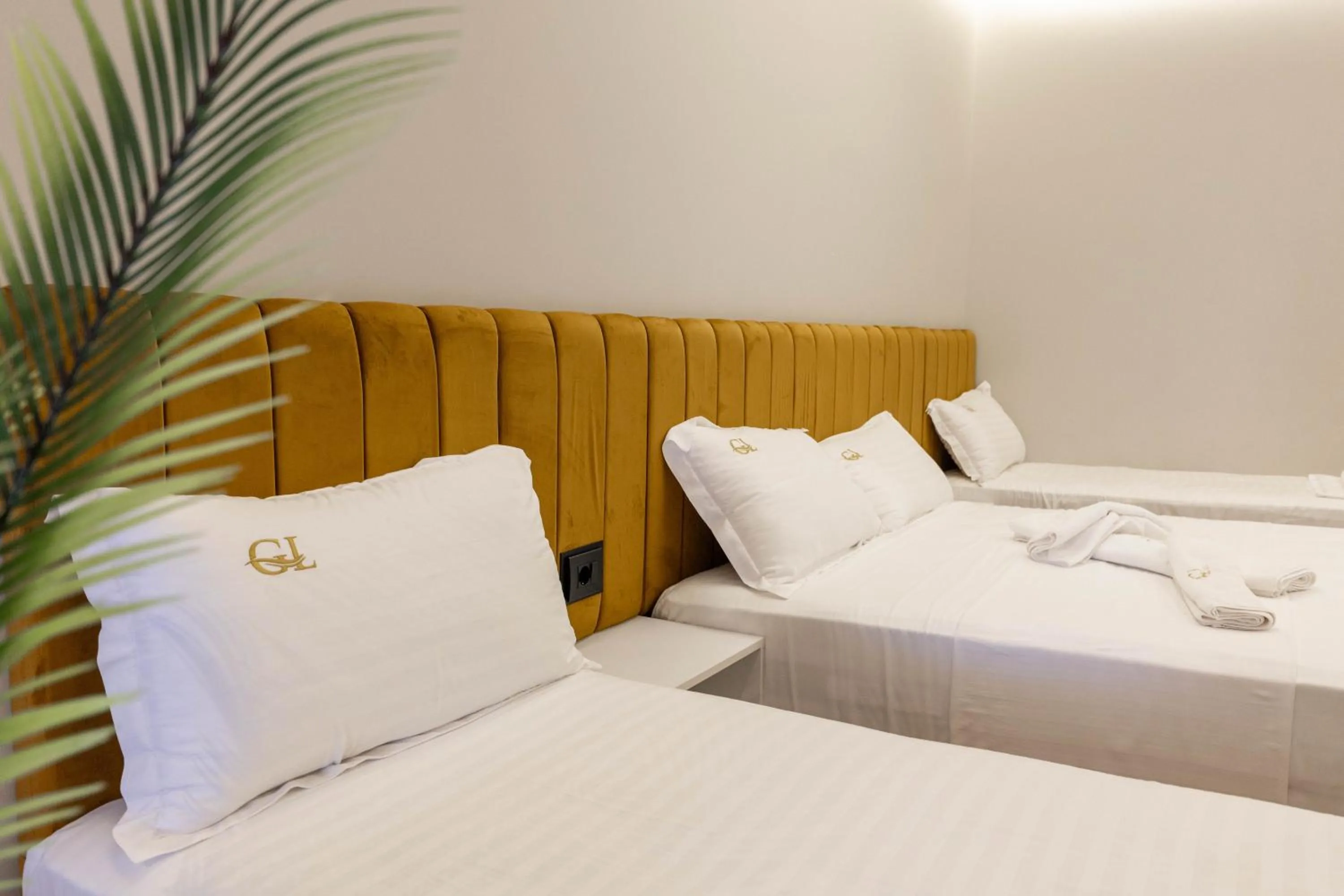 Bed in Golemi Lux Hotel