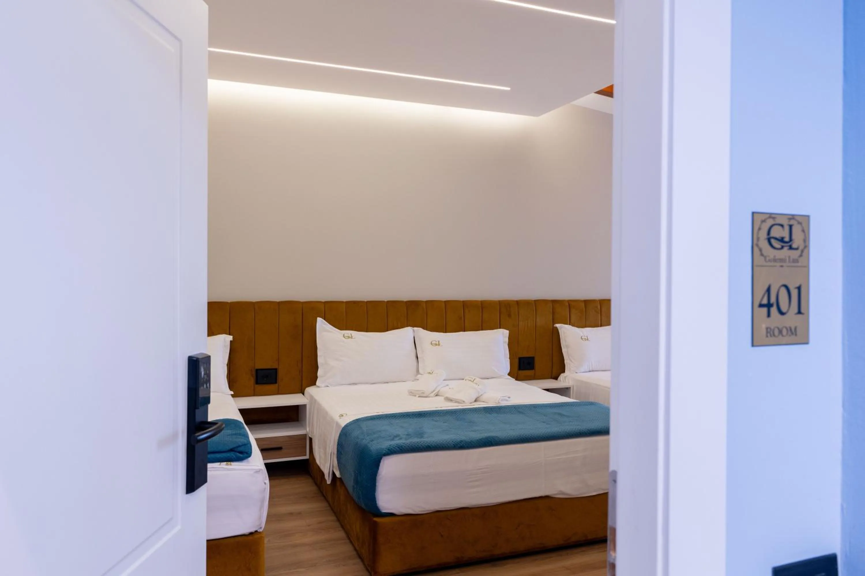 Bed in Golemi Lux Hotel