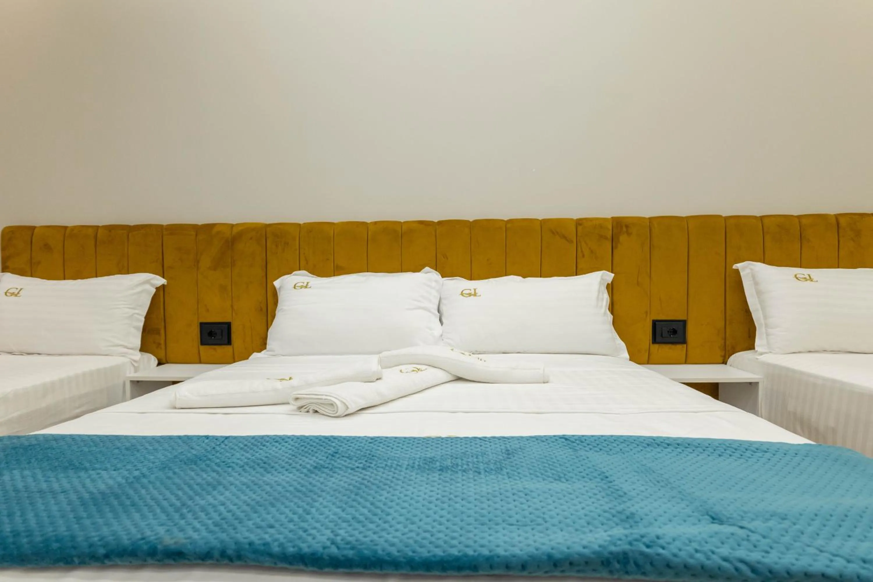 Bed in Golemi Lux Hotel