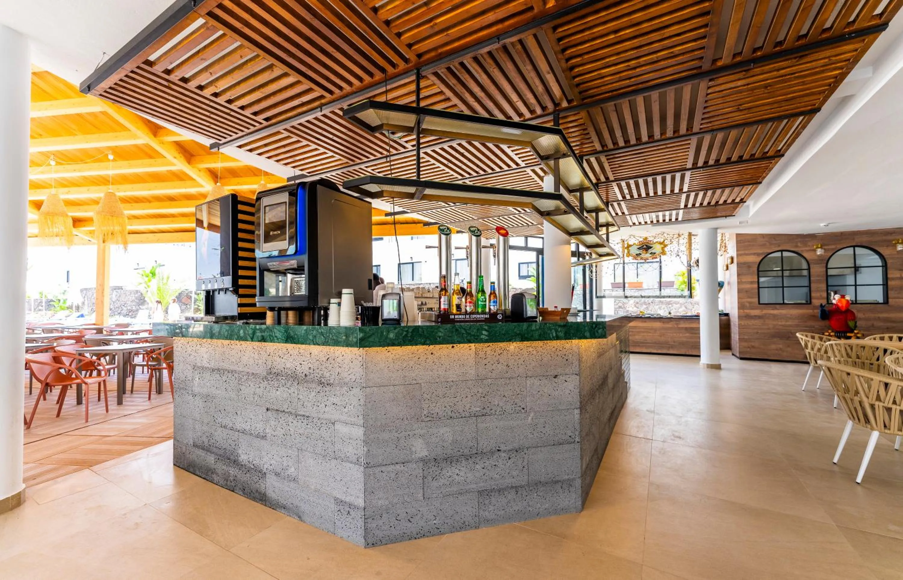 Lounge or bar in Bakour Lanzarote Splash