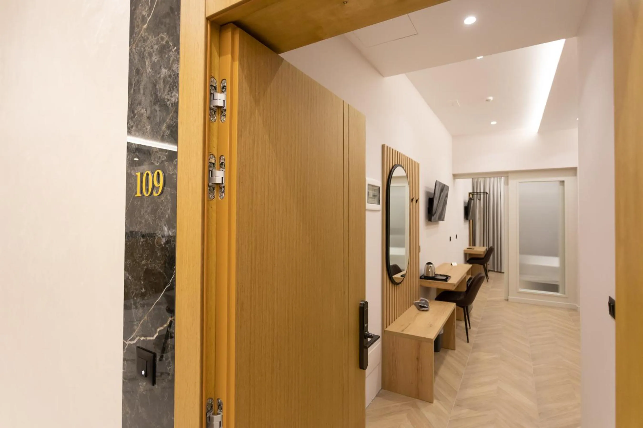 wardrobe in Nayel Hotel