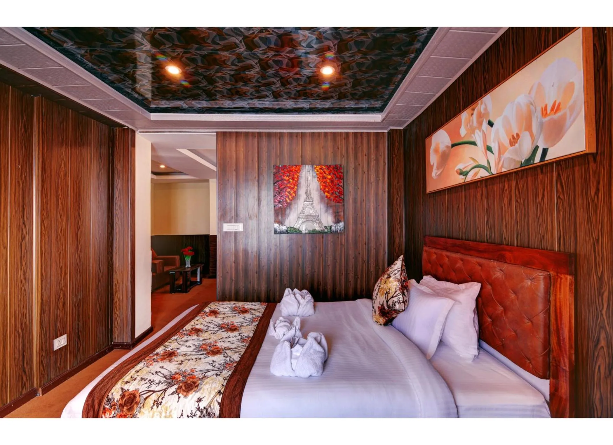 Bedroom in Hotel White Yak