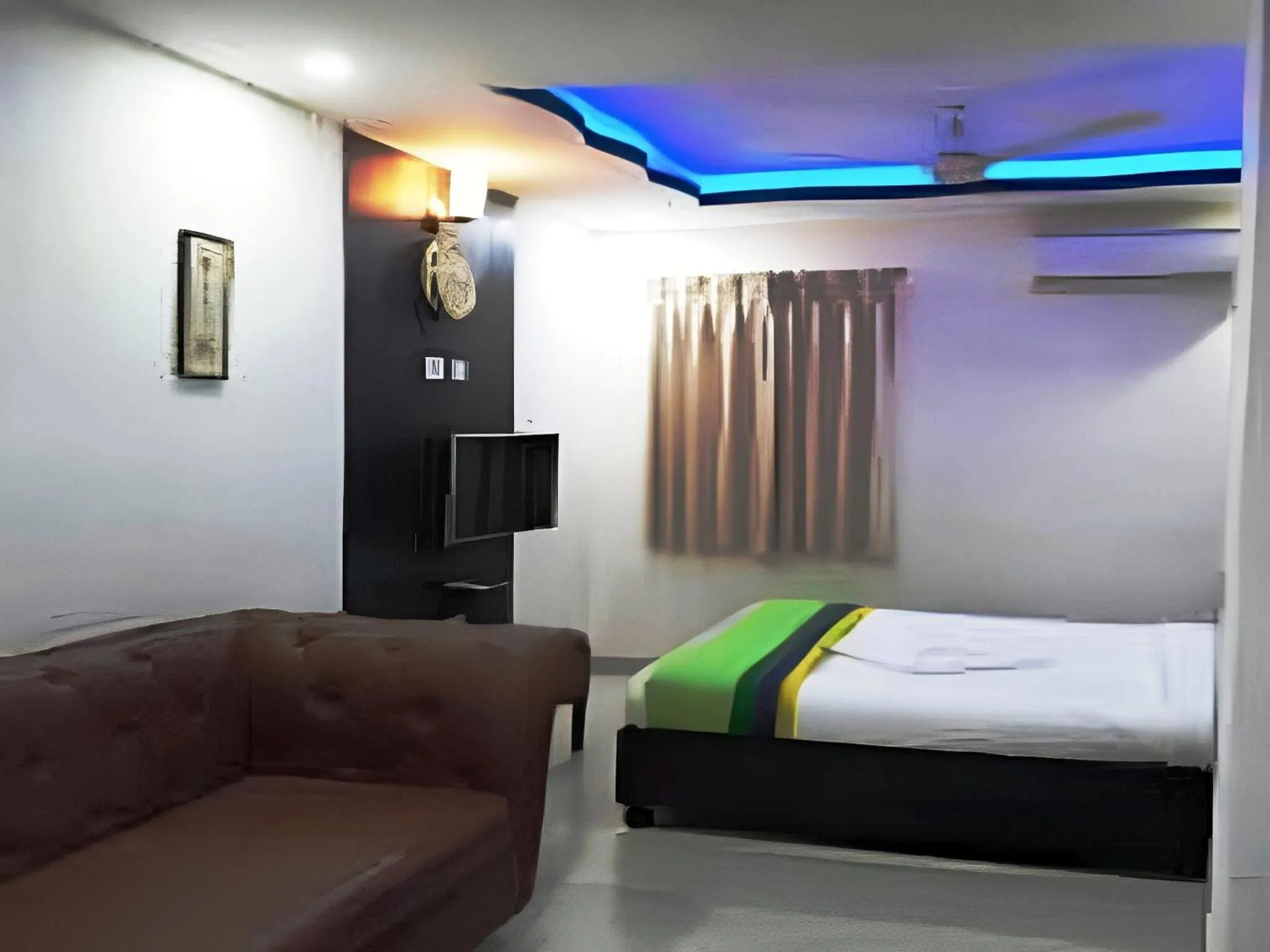 Bed in Palani Andavar