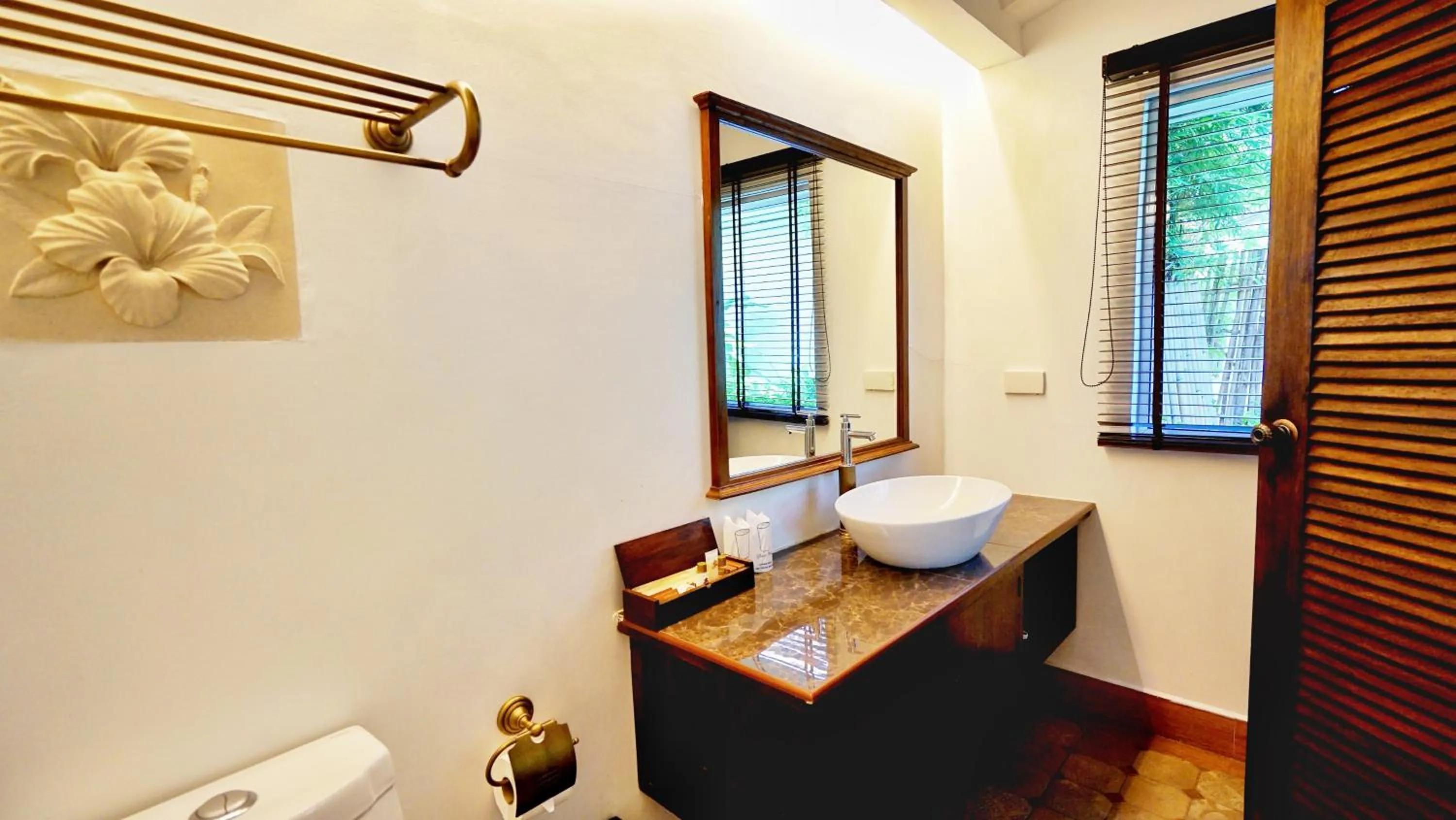 Bathroom in E-outfitting Boutique Chiang Mai