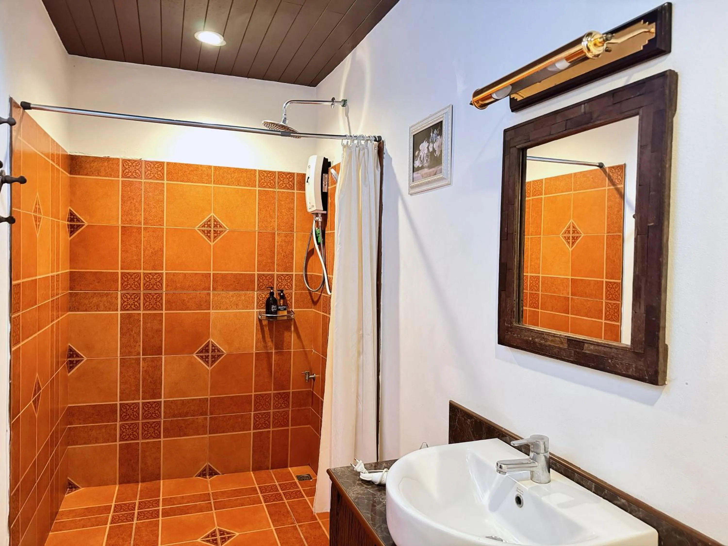 E-outfitting Boutique Chiang Mai