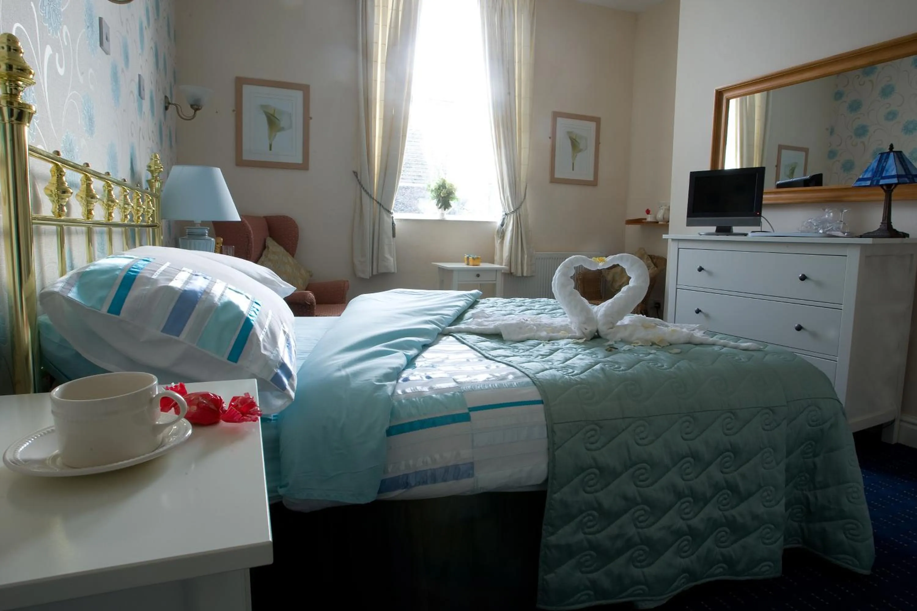 Day, Bed in The Ascott