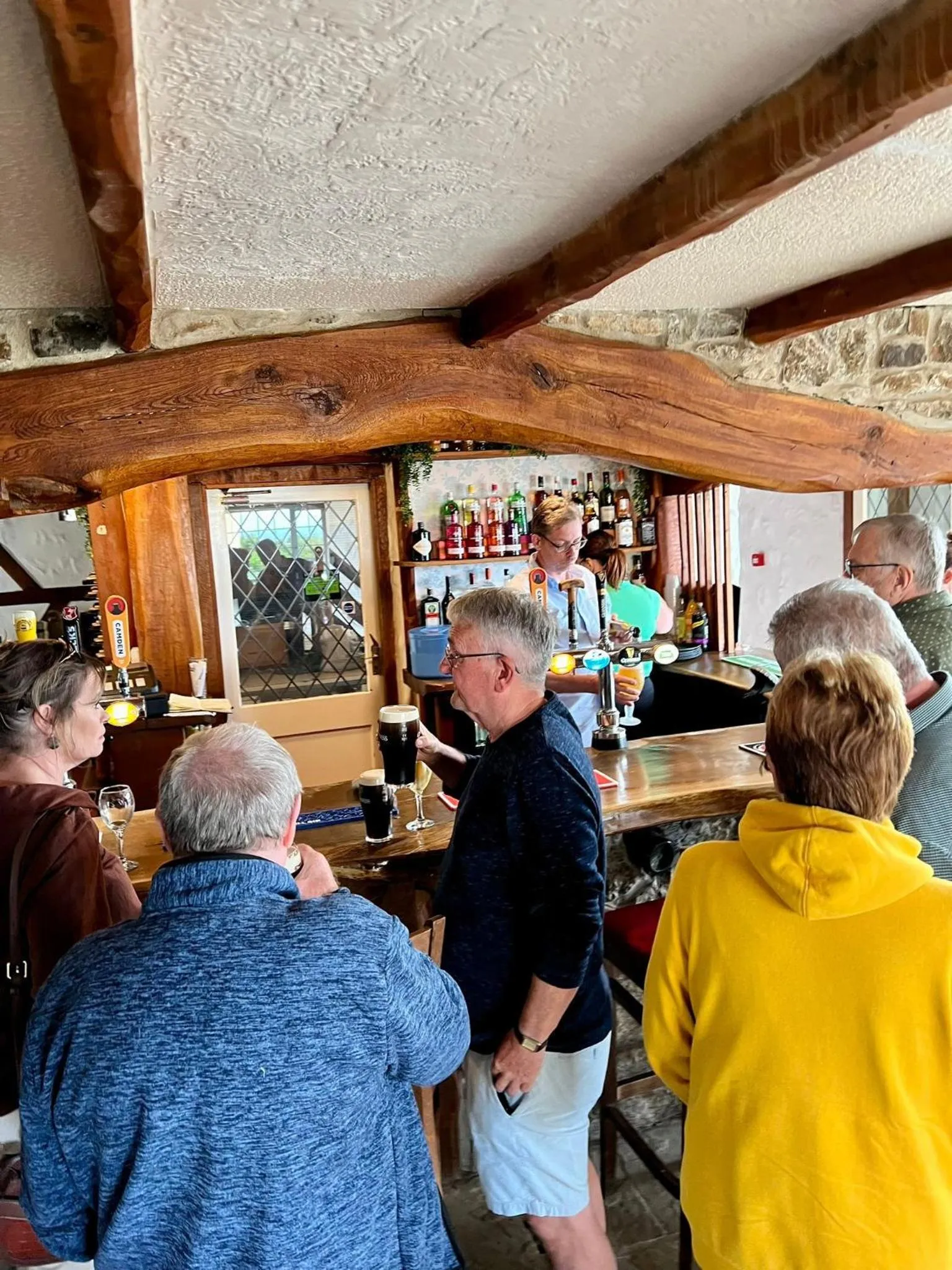 Lounge or bar in Ty Dderw Country Inn