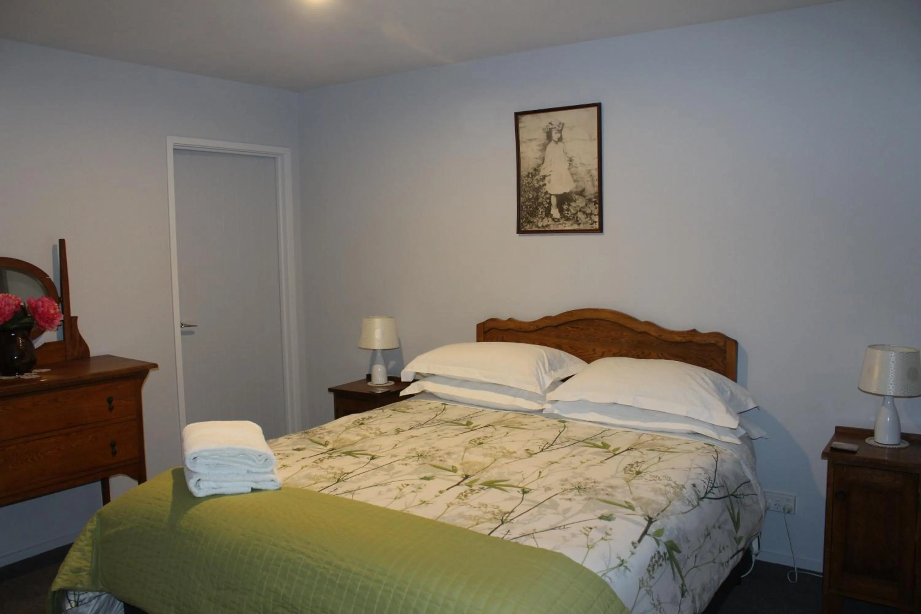 Bed in The Mackenzie Apartments