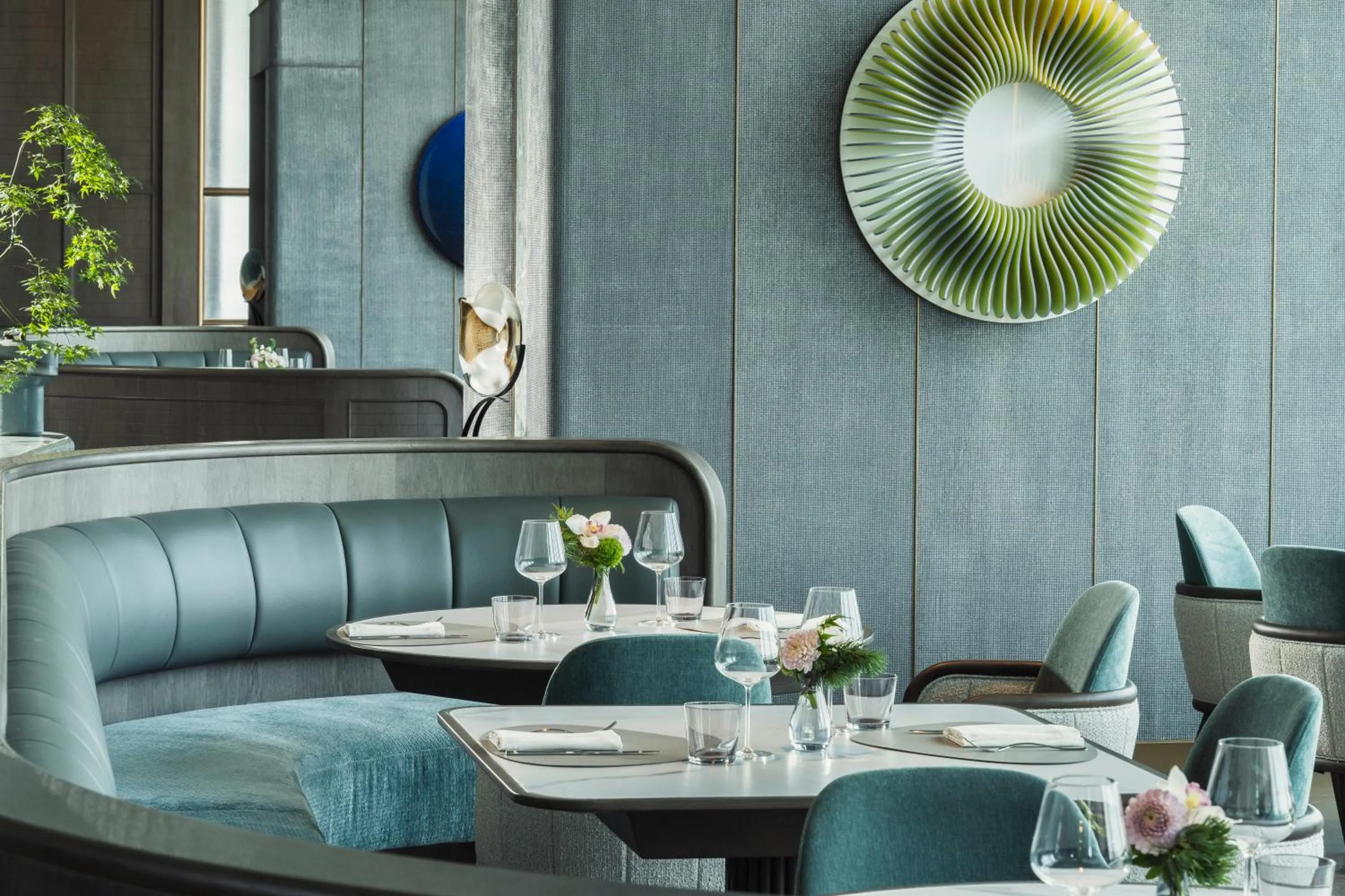 Restaurant/places to eat in Four Seasons Hotel Hangzhou at Hangzhou Centre