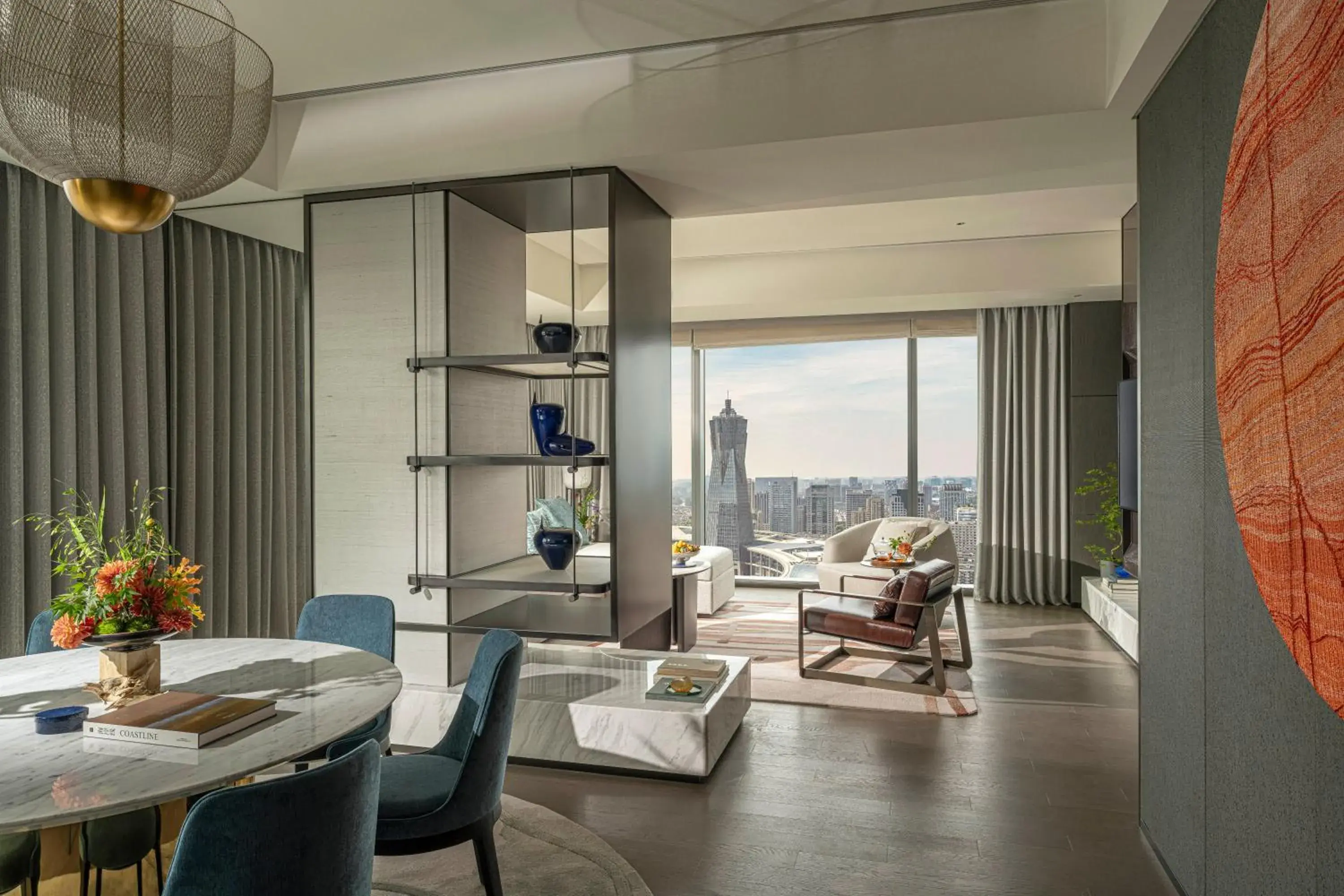 Panoramic Executive Suite in Four Seasons Hotel Hangzhou at Hangzhou Centre Panoramic Executive Suite in Four Seasons Hotel Hangzhou at Hangzhou Centre
