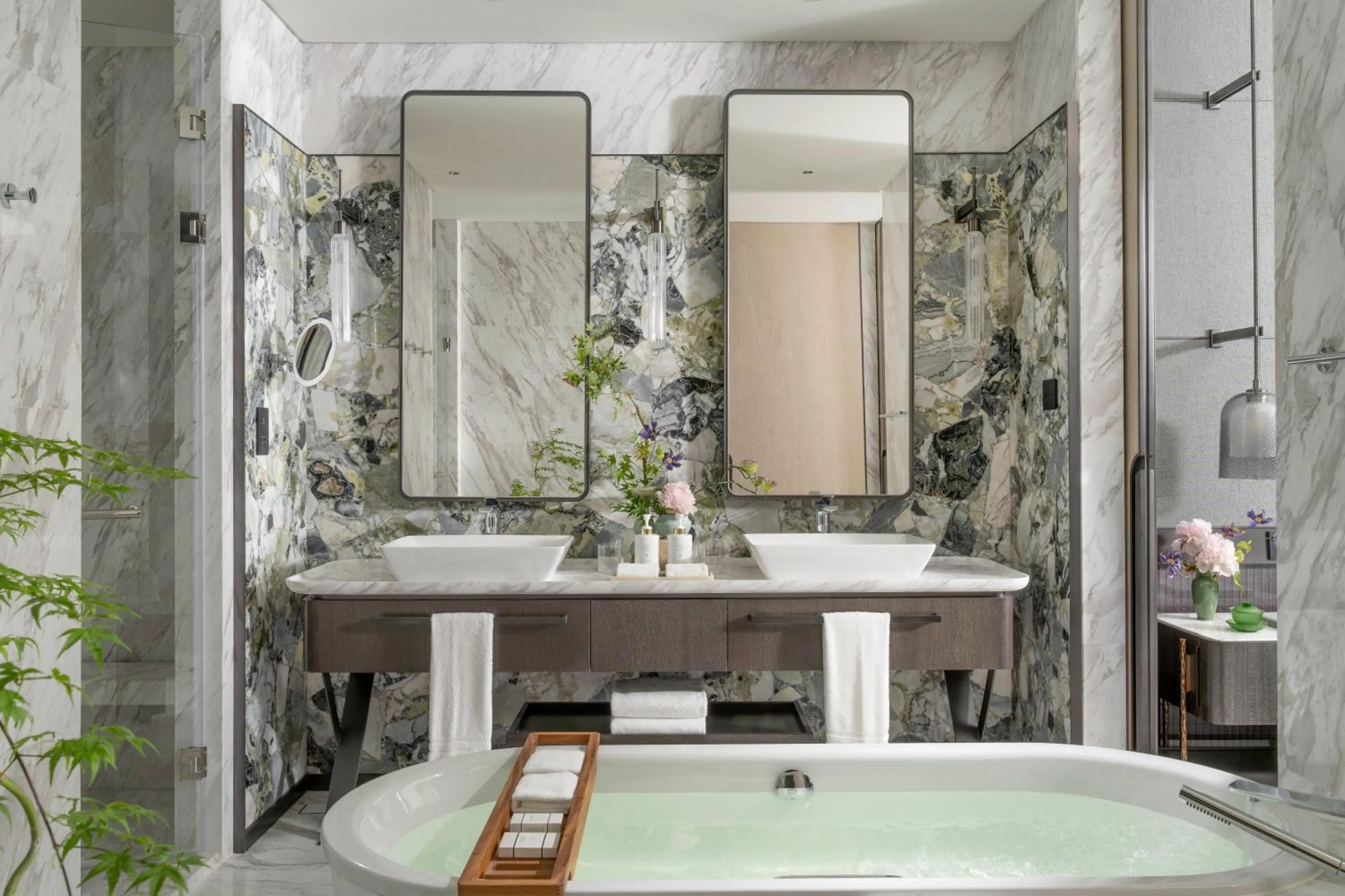 Bathroom in Four Seasons Hotel Hangzhou at Hangzhou Centre