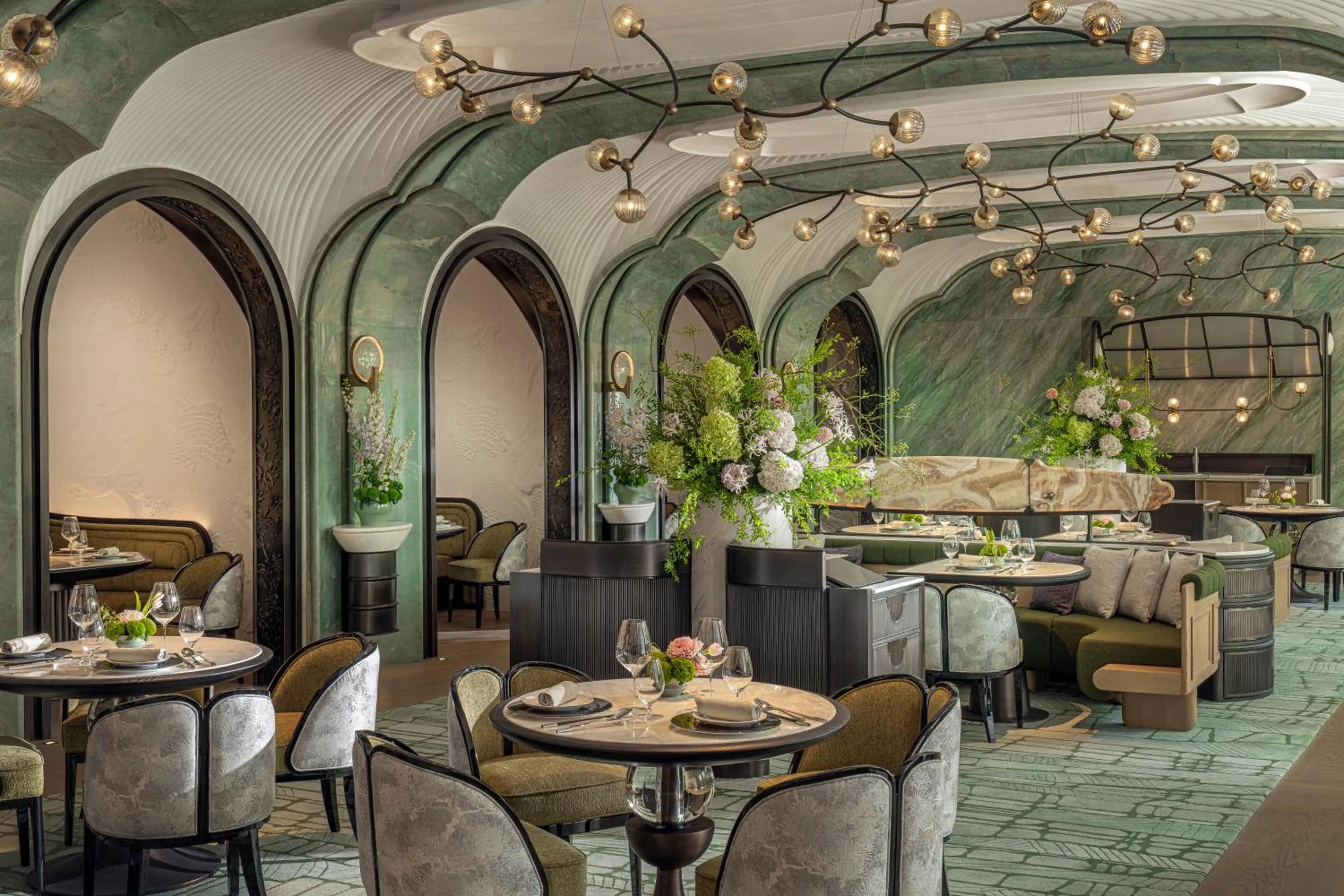 Restaurant/places to eat in Four Seasons Hotel Hangzhou at Hangzhou Centre