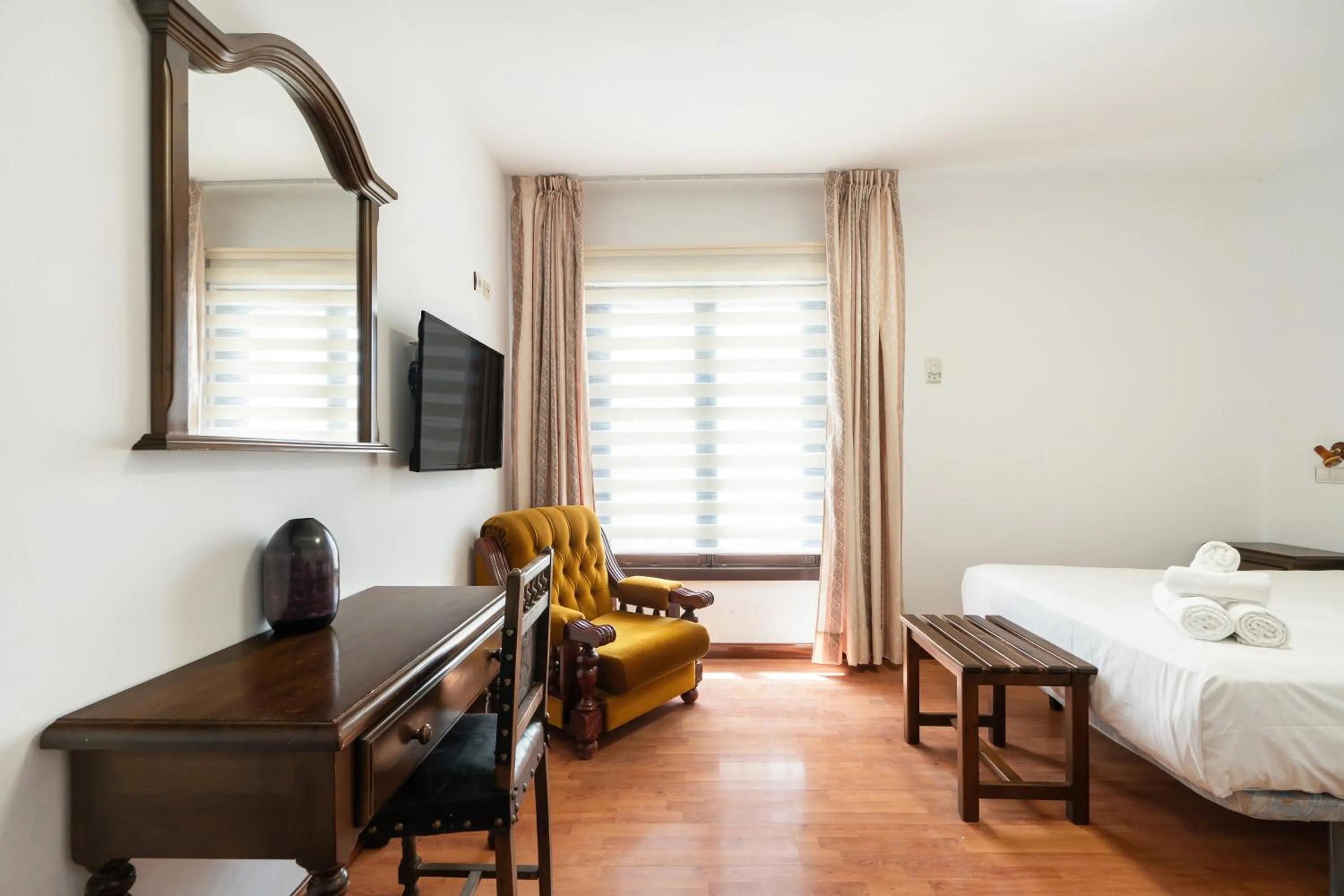 Bed in Hotel La Quinta de Santillán