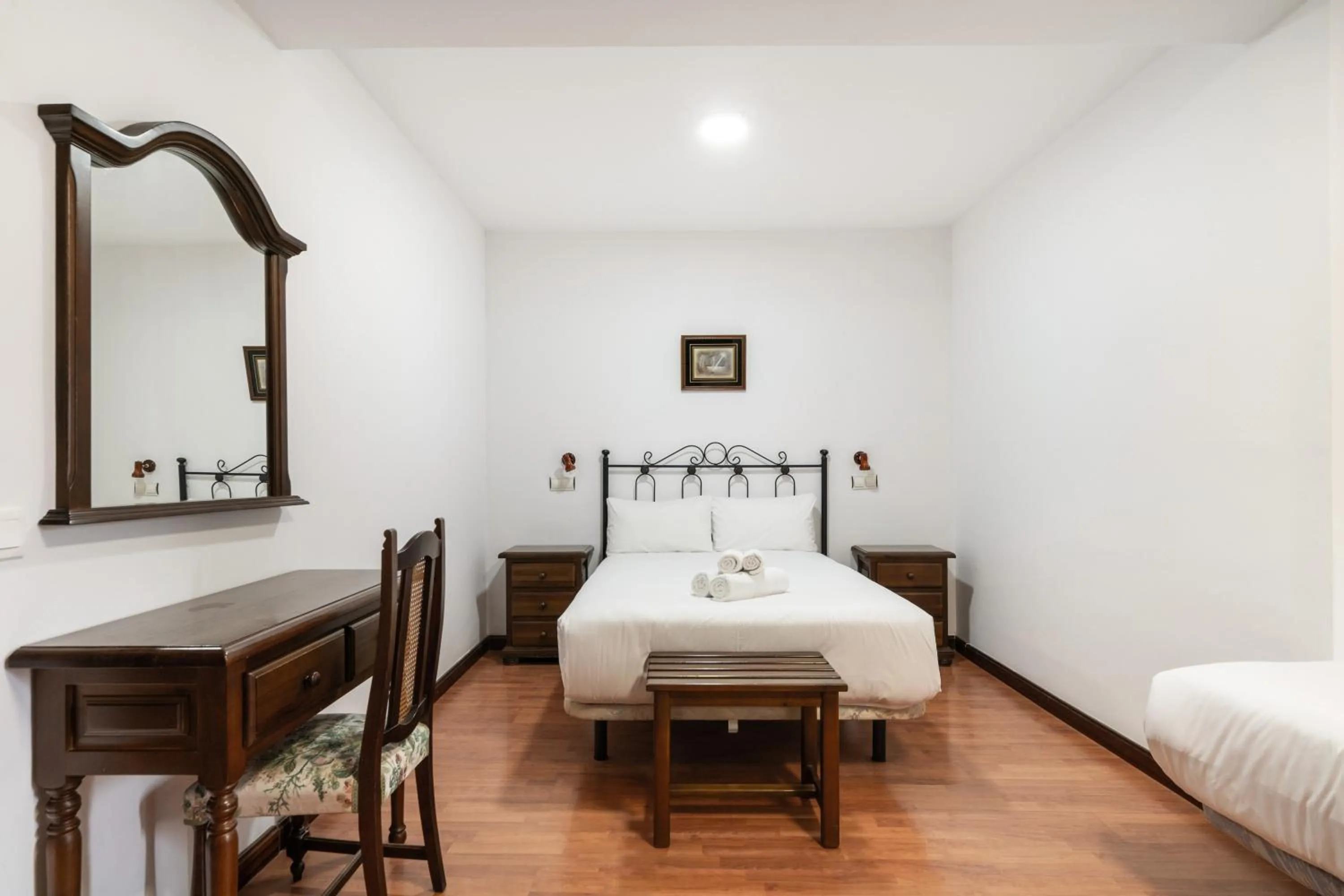 Bed in Hotel La Quinta de Santillán