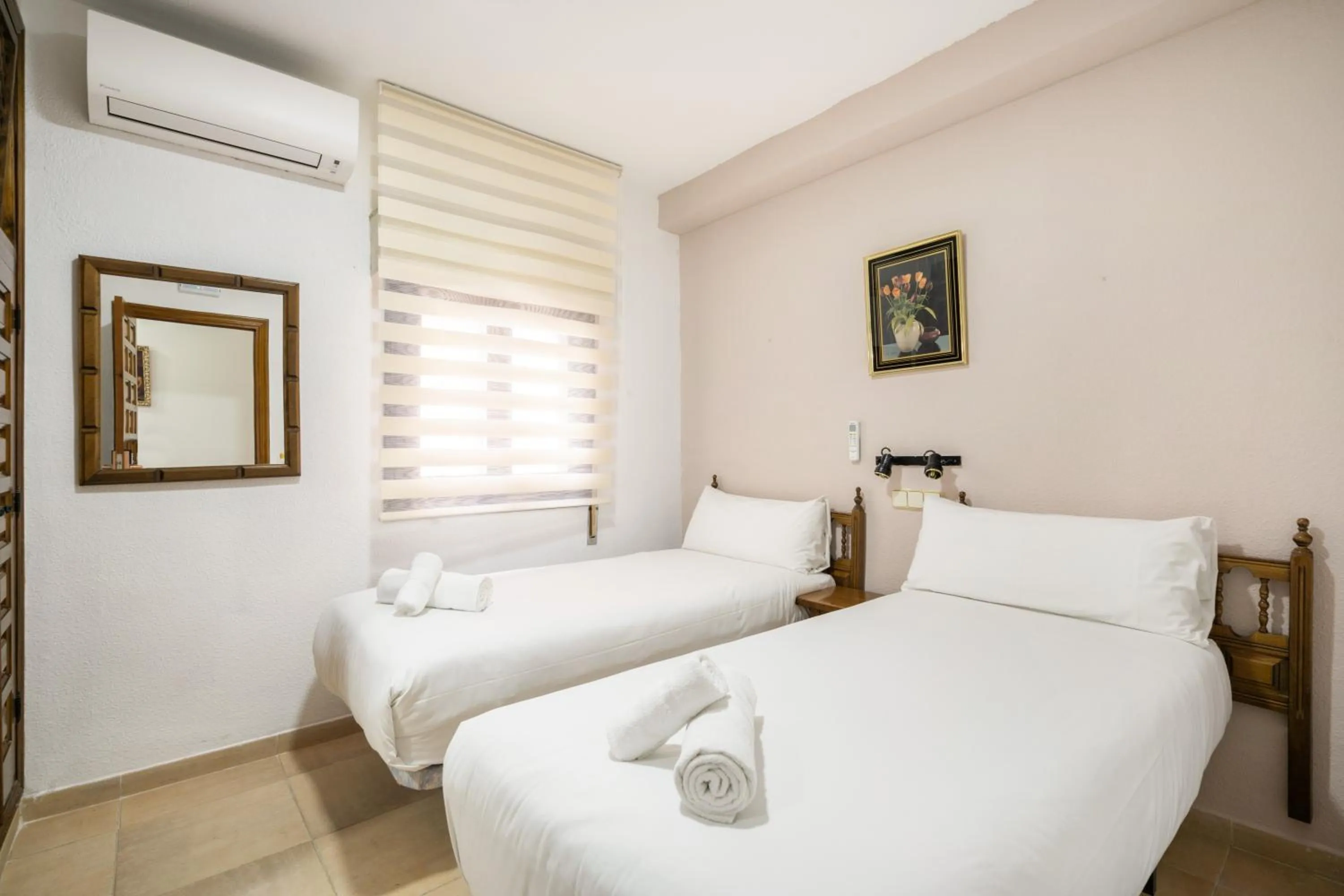 Bed in Hotel La Quinta de Santillán