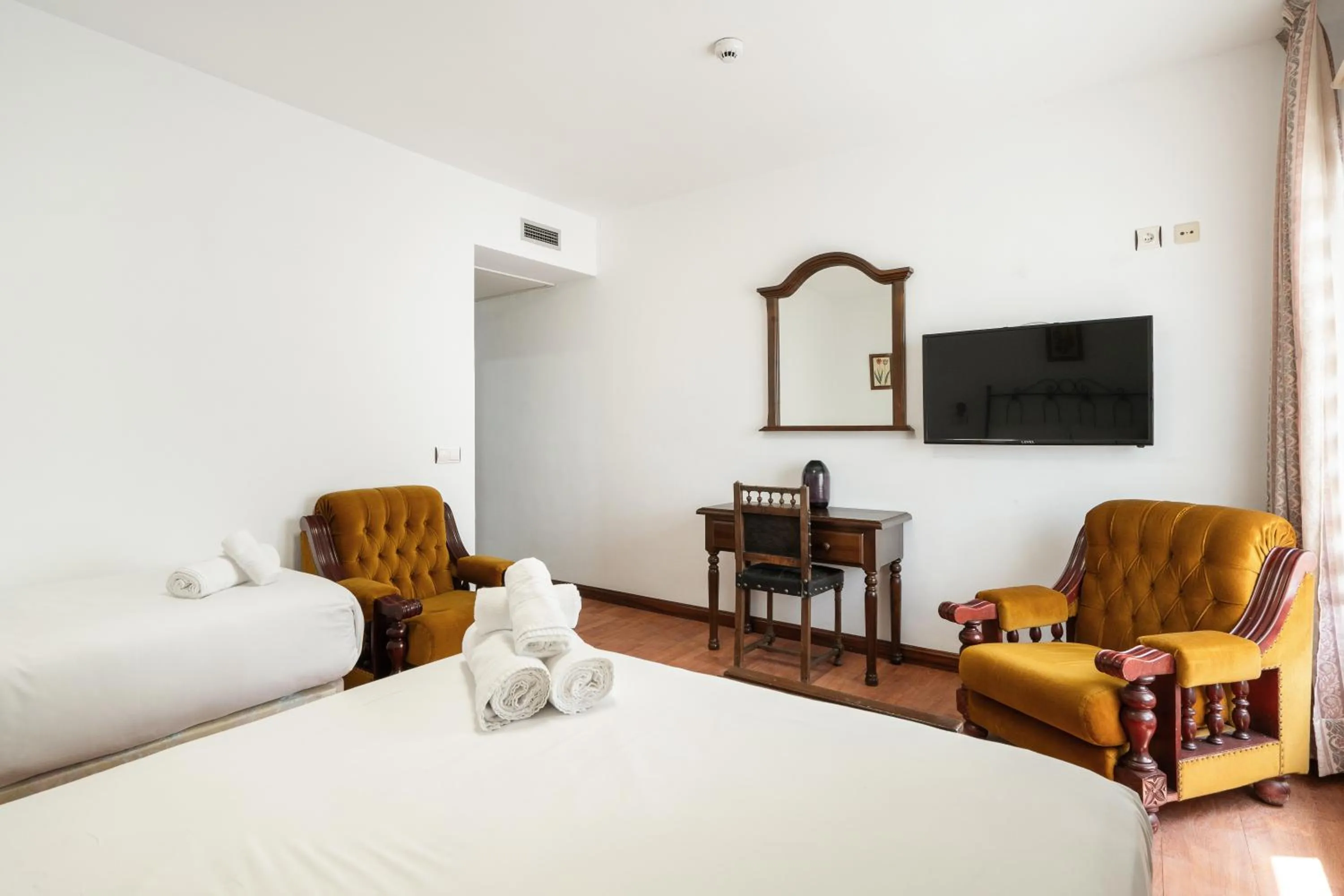 Bed in Hotel La Quinta de Santillán