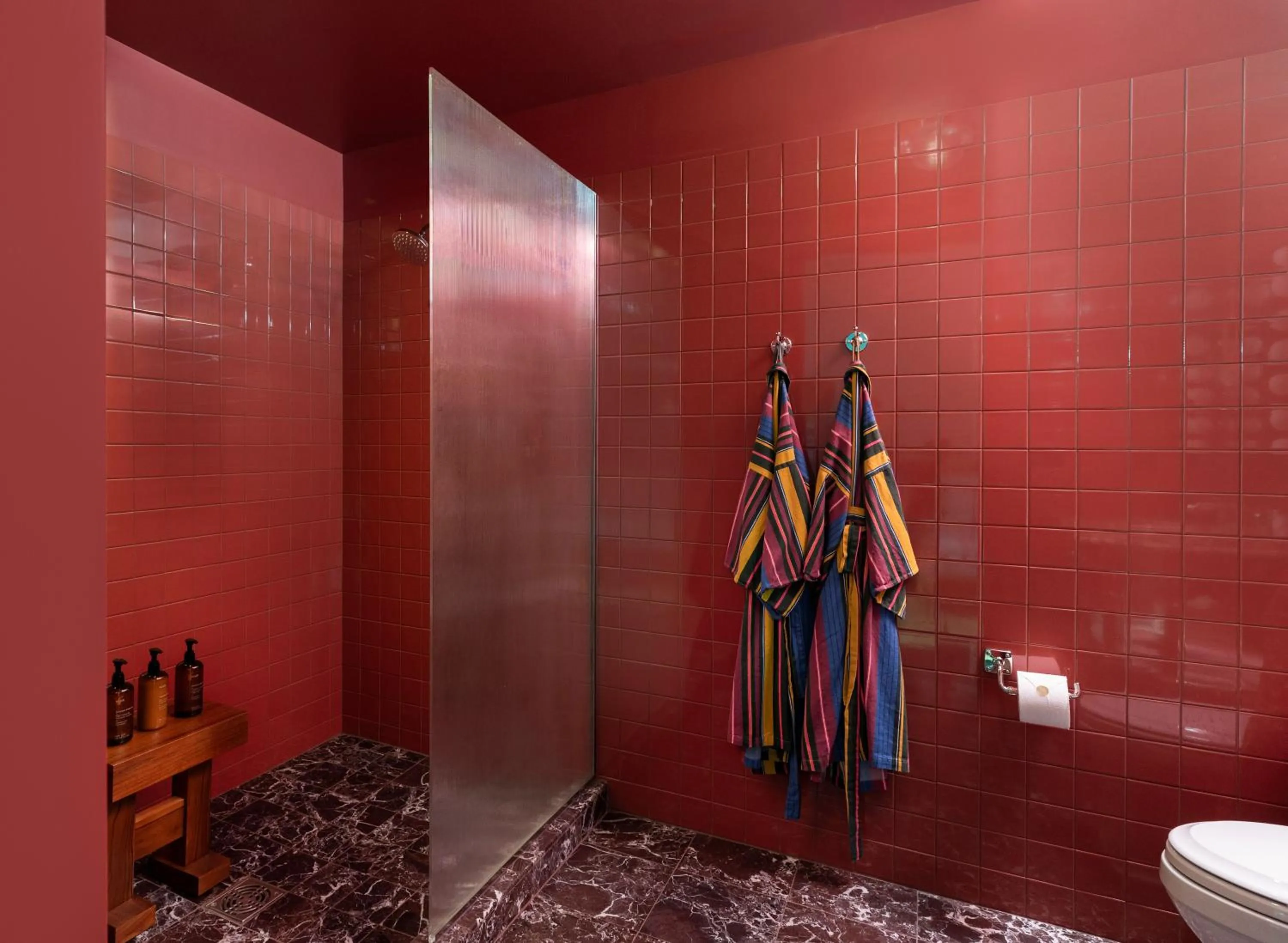 Shower in Hotel Saint Augustine