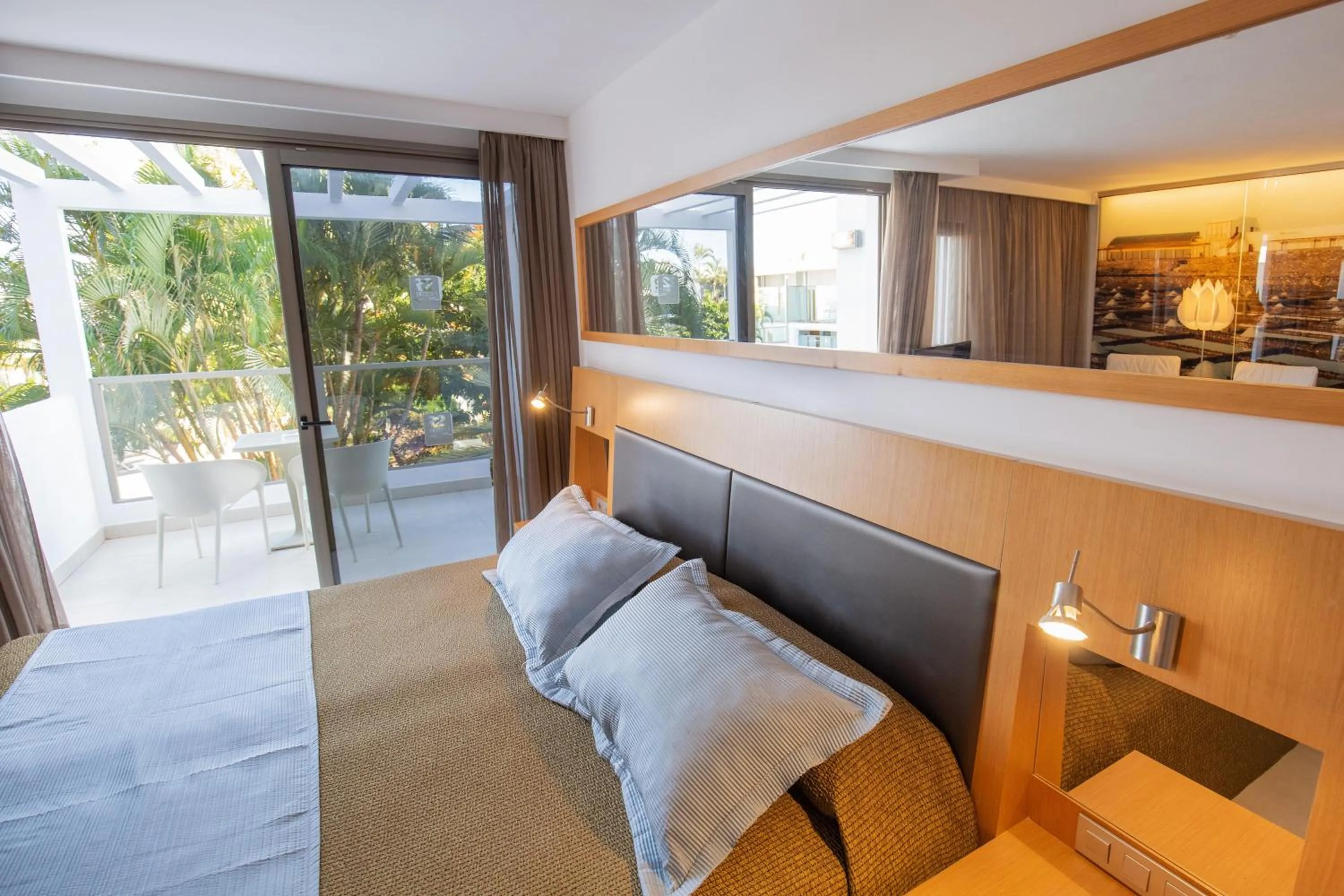 Photo of the whole room in R2 Bahia Playa - Adults Only