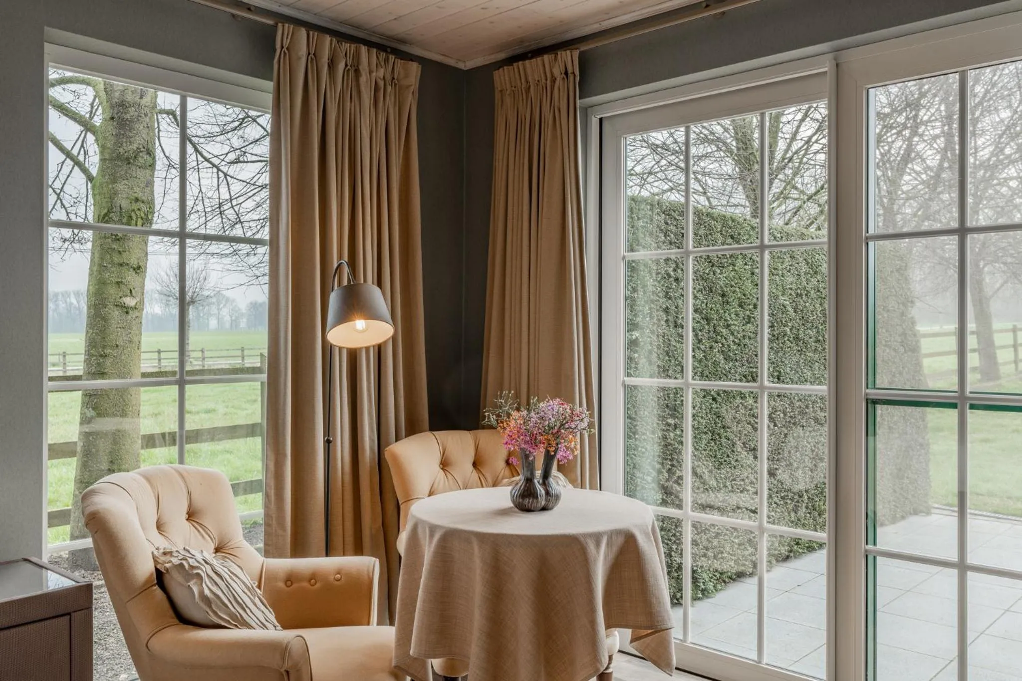 Seating area in B&B De Bergvallei