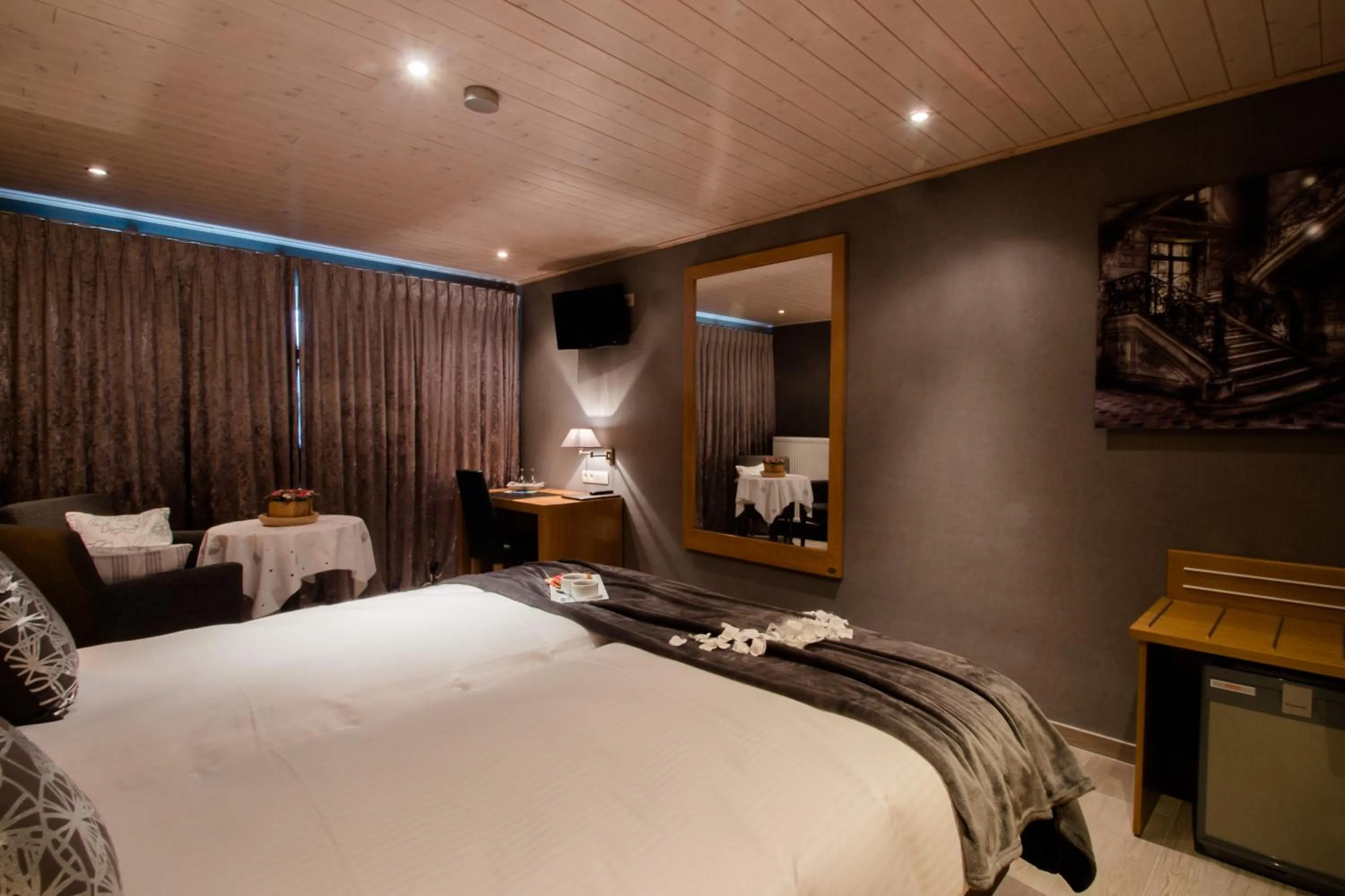 Photo of the whole room, Bed in B&B De Bergvallei