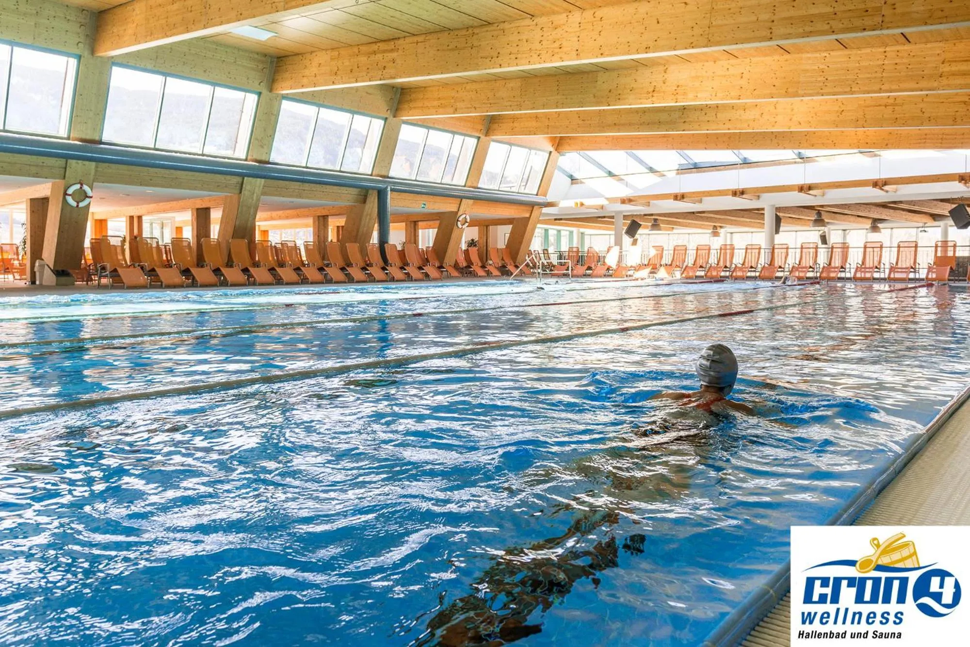 Swimming pool in Hotel Garni Hochgruber