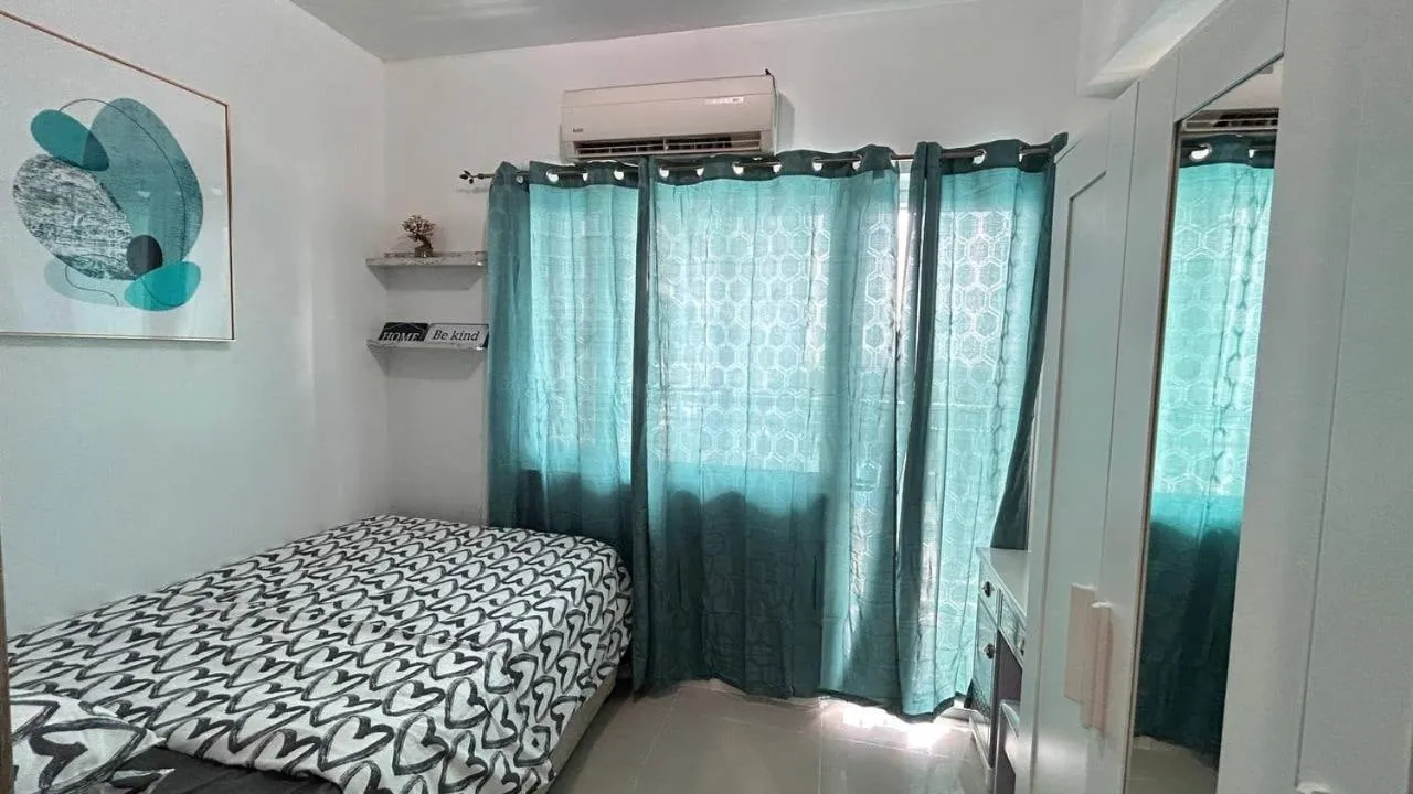 Smdc Breeze Residences