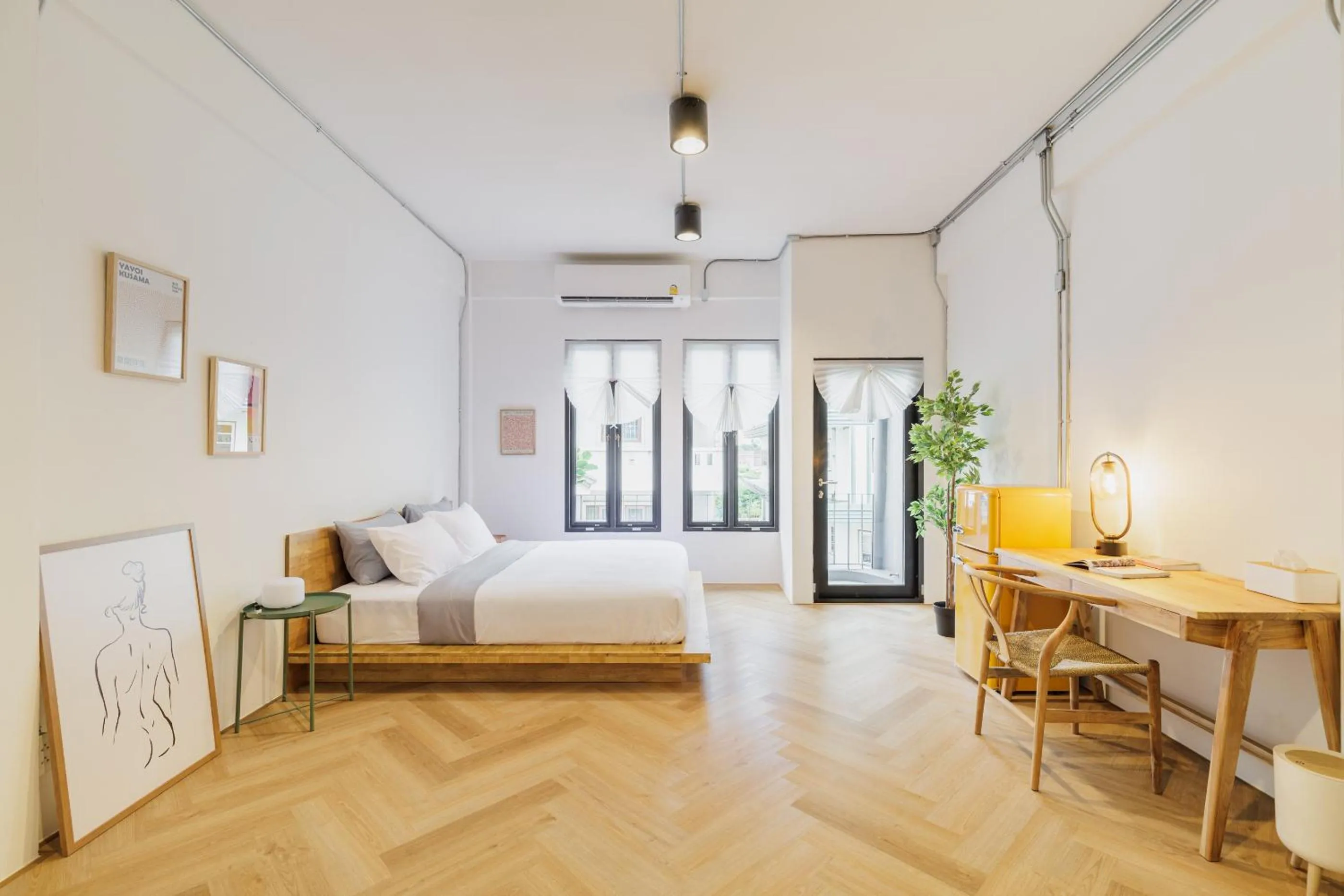 View (from property/room), Bed in Wabisabi Bangkok 3 MIN To Train Station