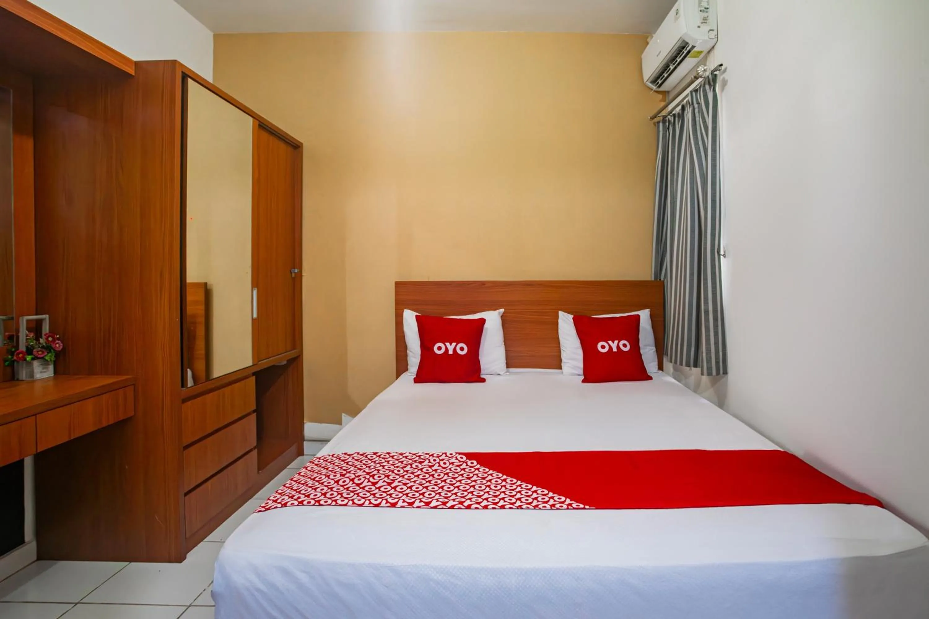 Bedroom in Hotel O Sayy Rooms