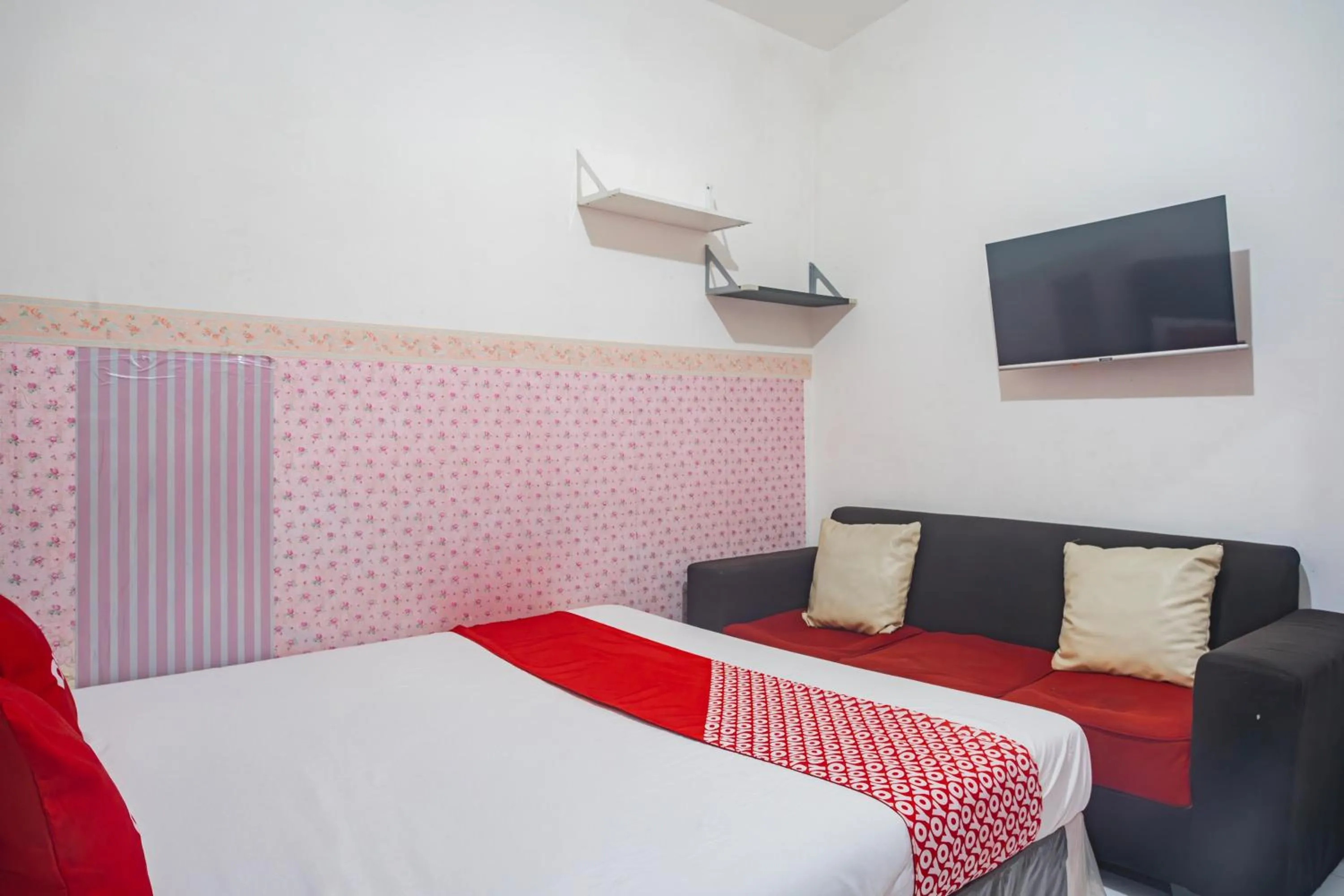 Bedroom in Hotel O Sayy Rooms