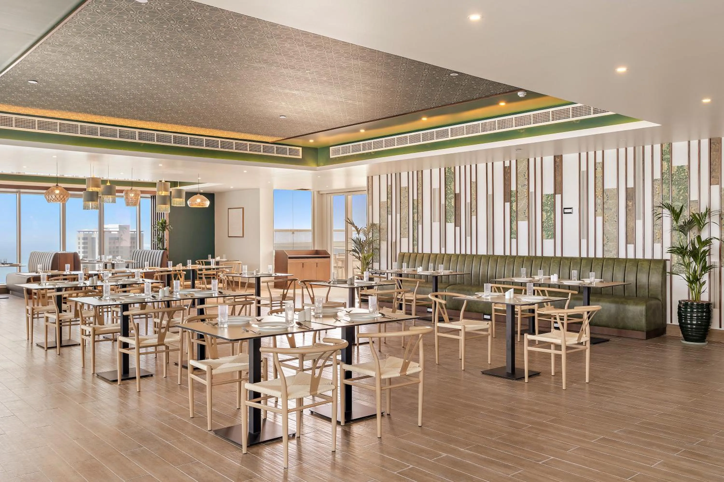 Restaurant/places to eat in Barcelo Hotel & Residences, Bahrain