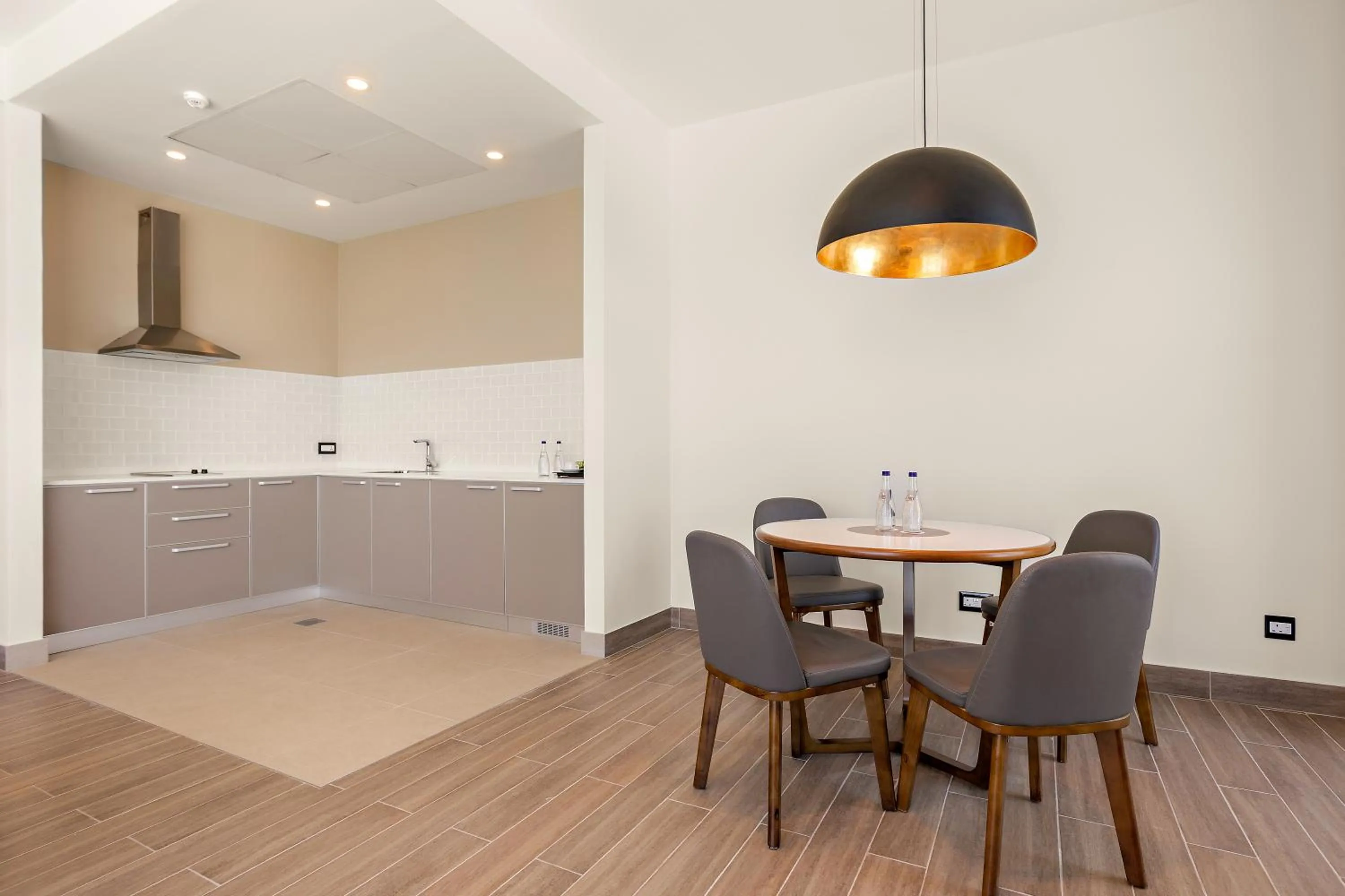 Kitchen or kitchenette in Barcelo Hotel & Residences, Bahrain