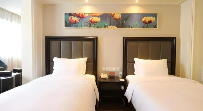 Bed in Jinjiang Metropolo Hotel Classiq YMCA People Square