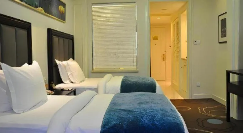 Bed in Jinjiang Metropolo Hotel Classiq YMCA People Square