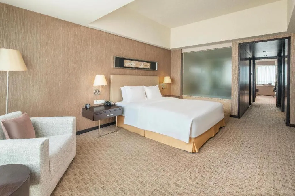 Bed in Holiday Inn Xi'an Greenland Century City By IHG