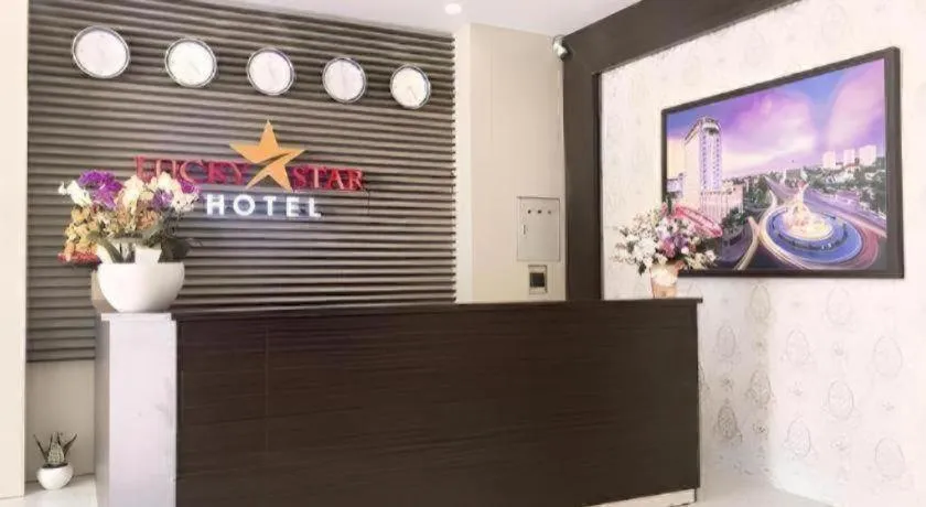 LUCKY STAR HOTEL