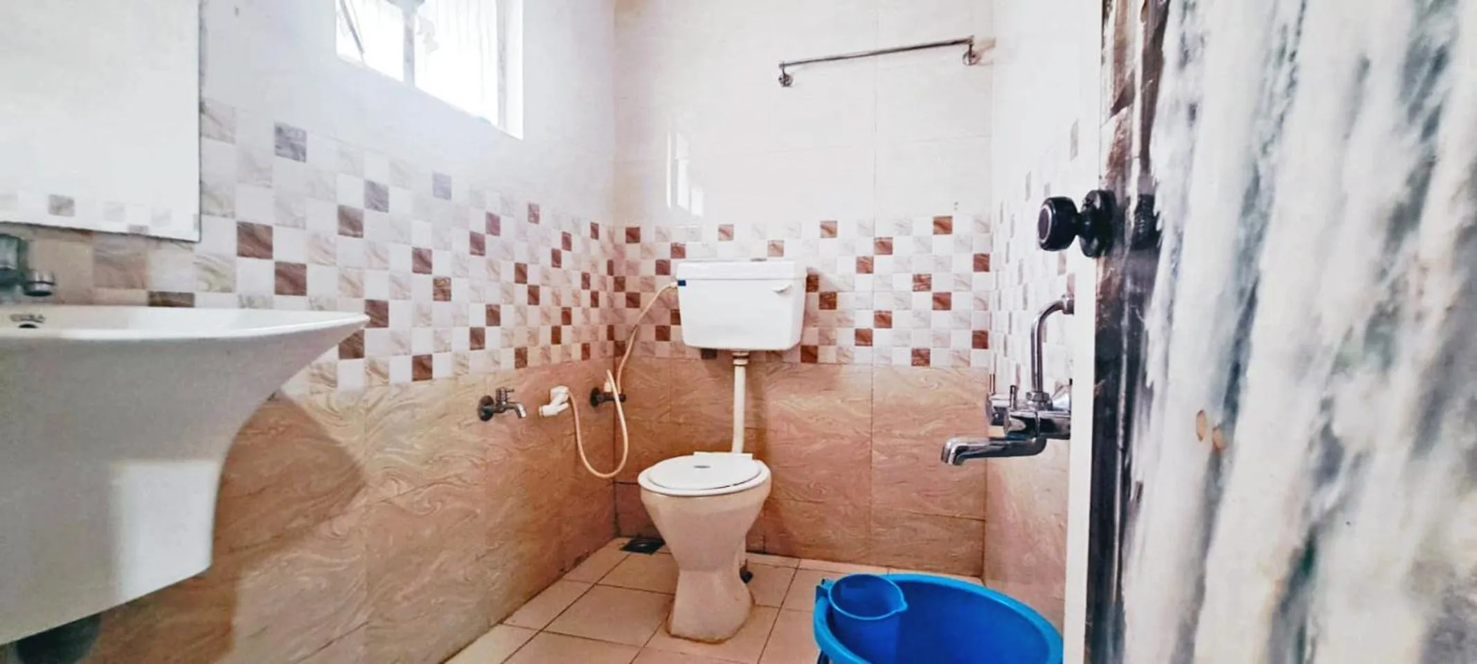 Bathroom in Hotel White Stone Premier Inn