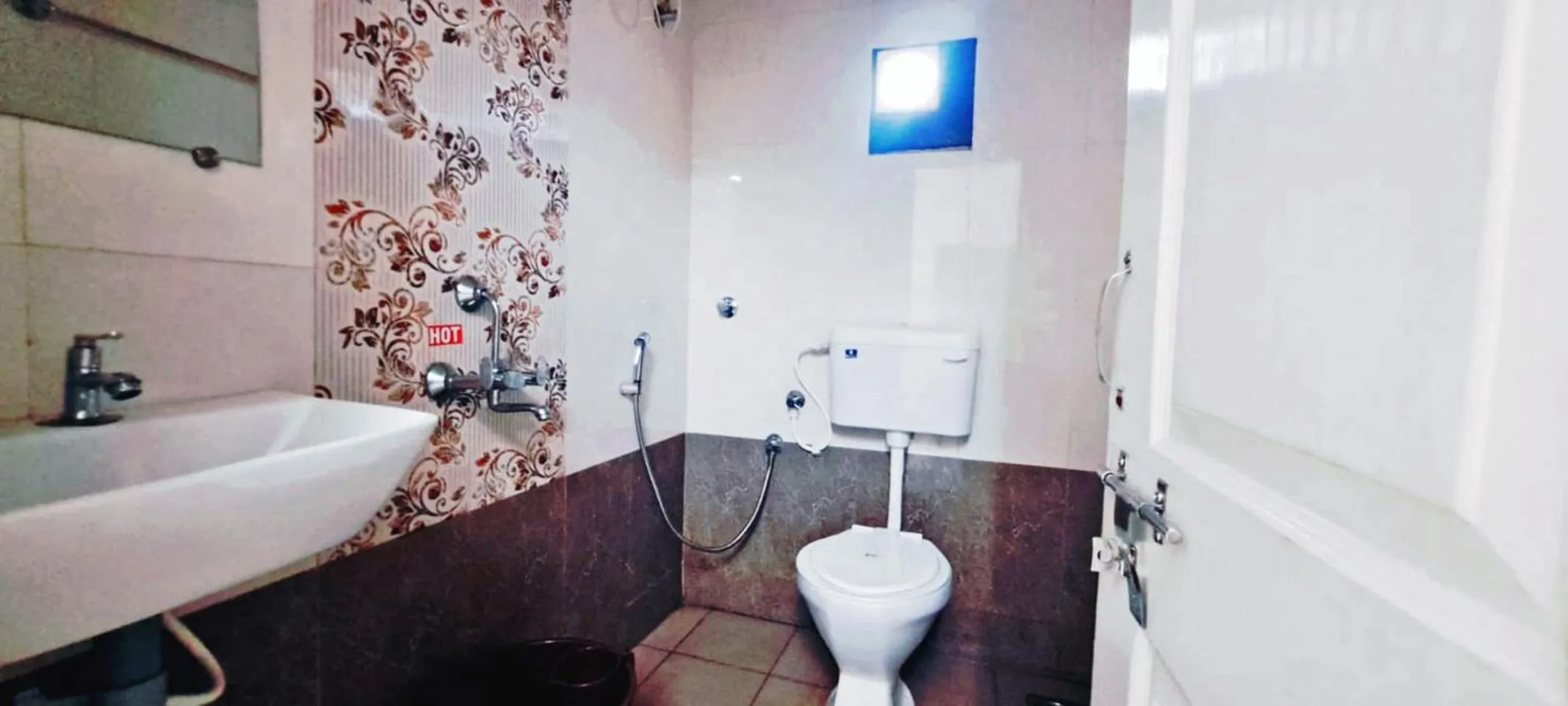 Bathroom in Hotel White Stone Premier Inn