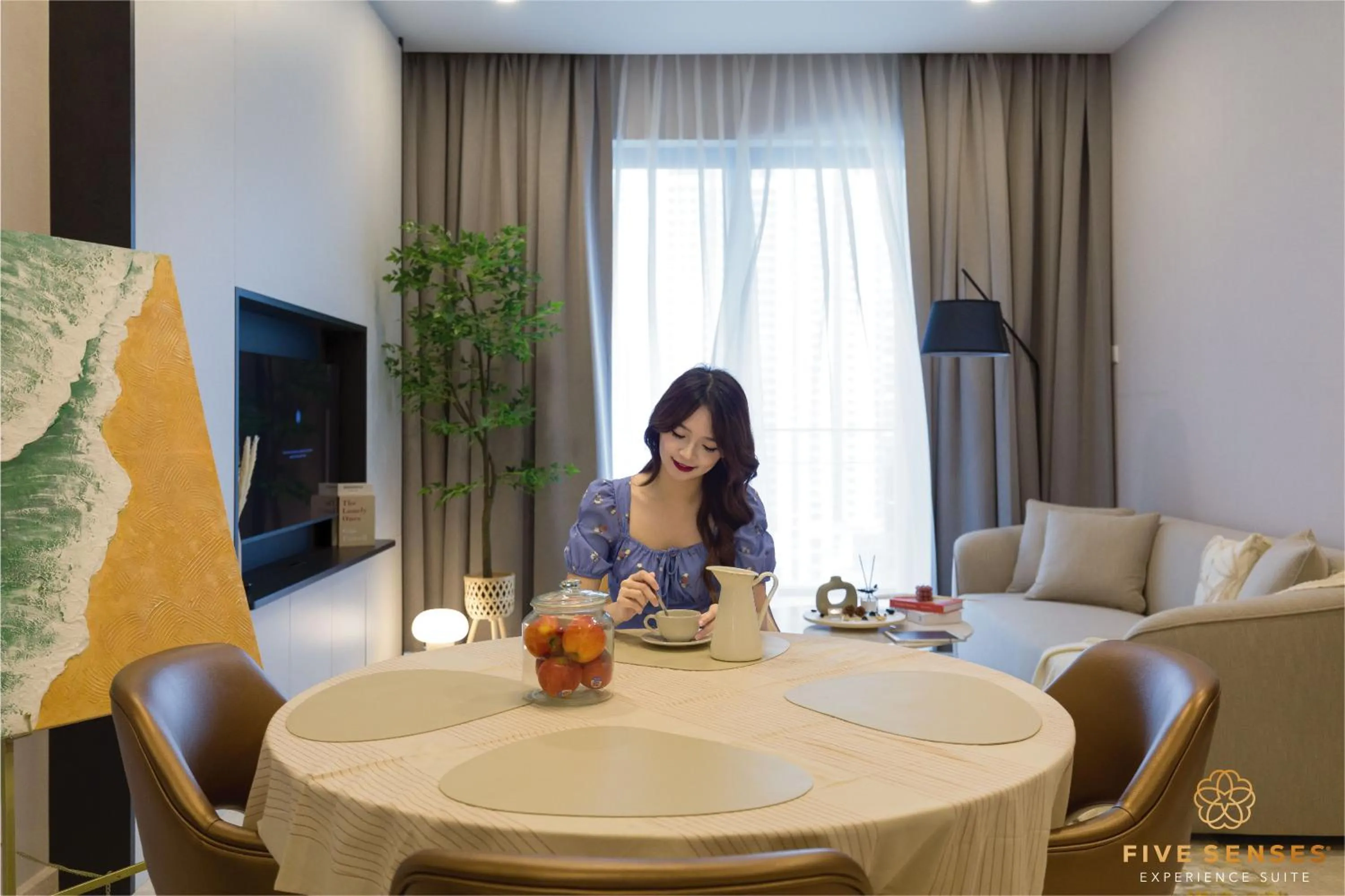 Dining area in The Manor Residence KLCC by Five Senses