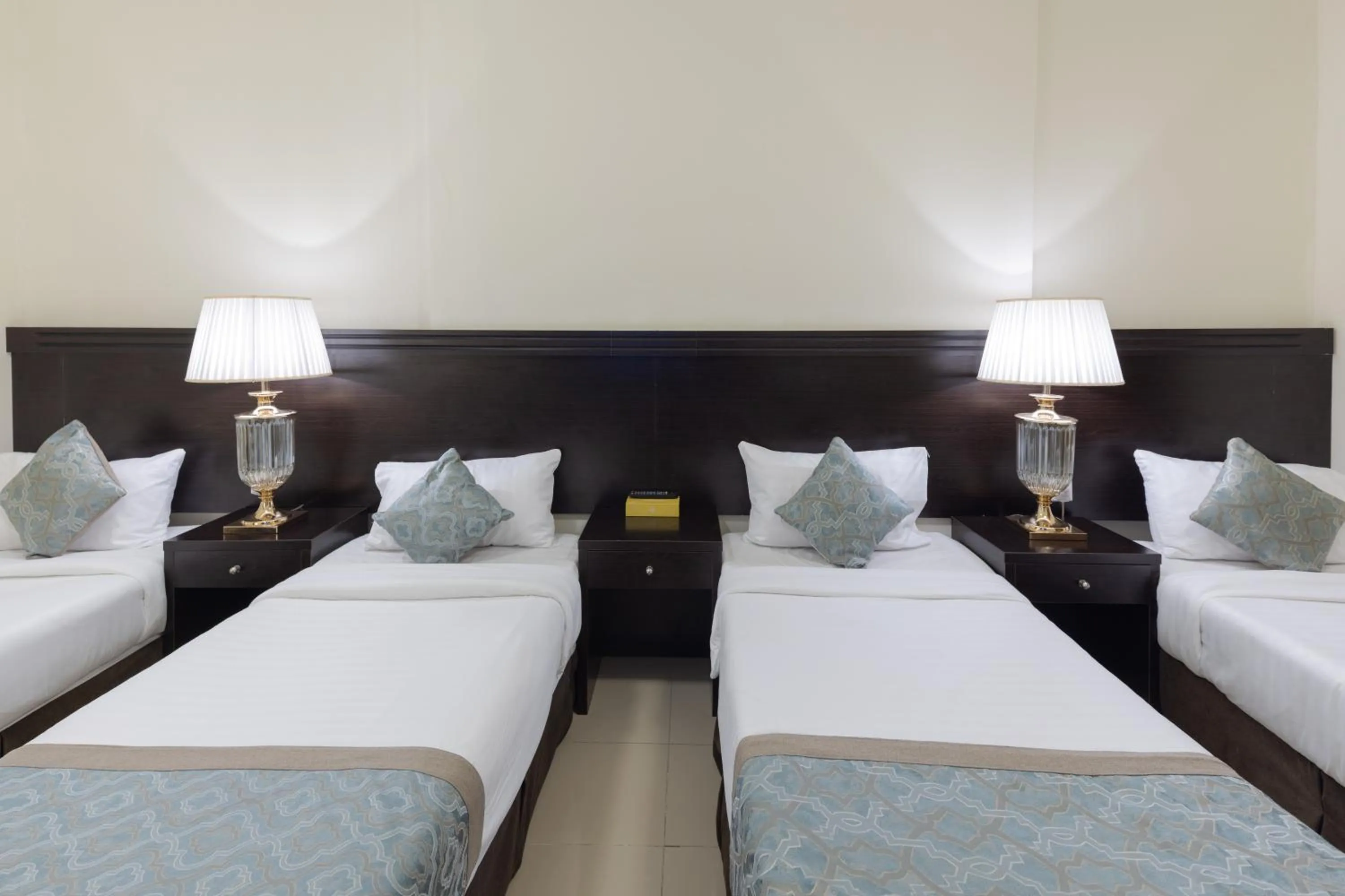 Bed in Snood Al Huda