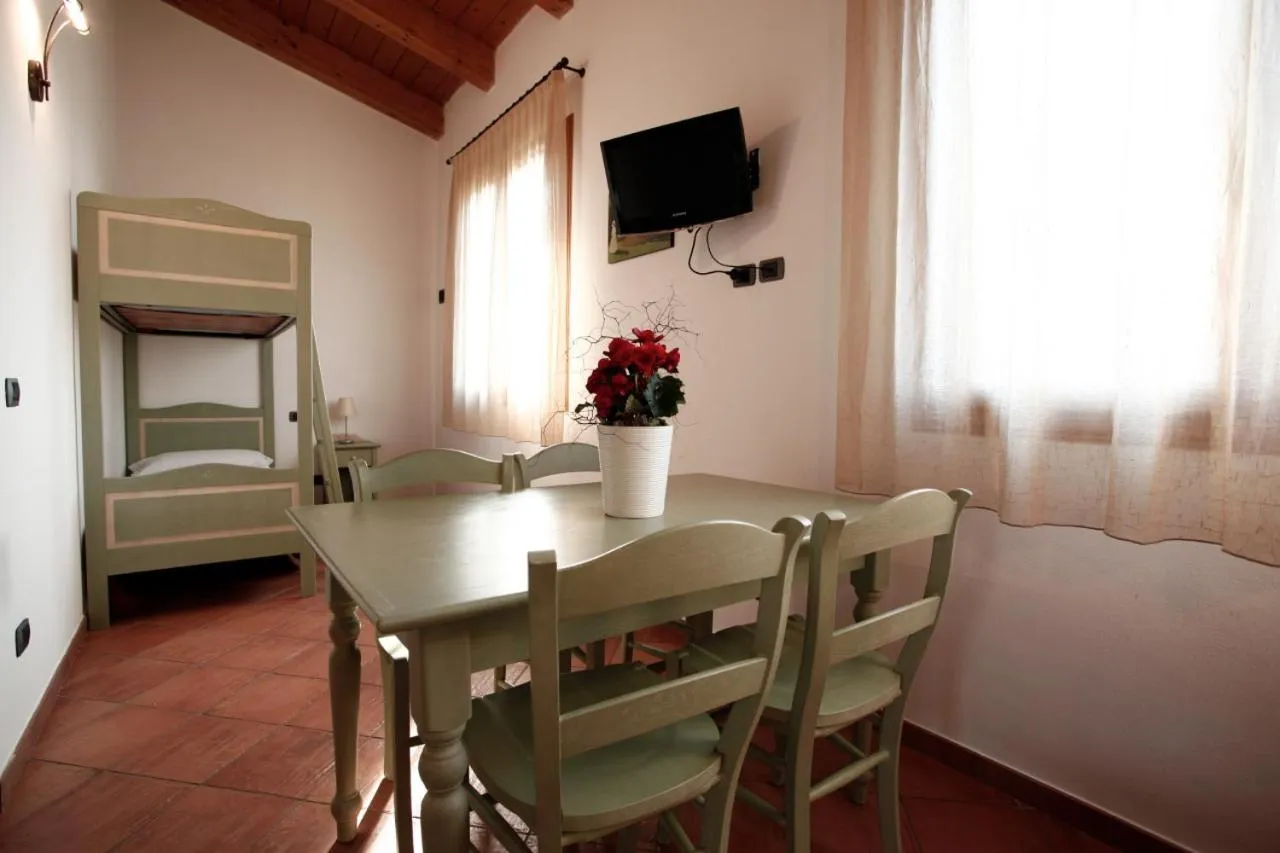 Bed in Due Ponti Village