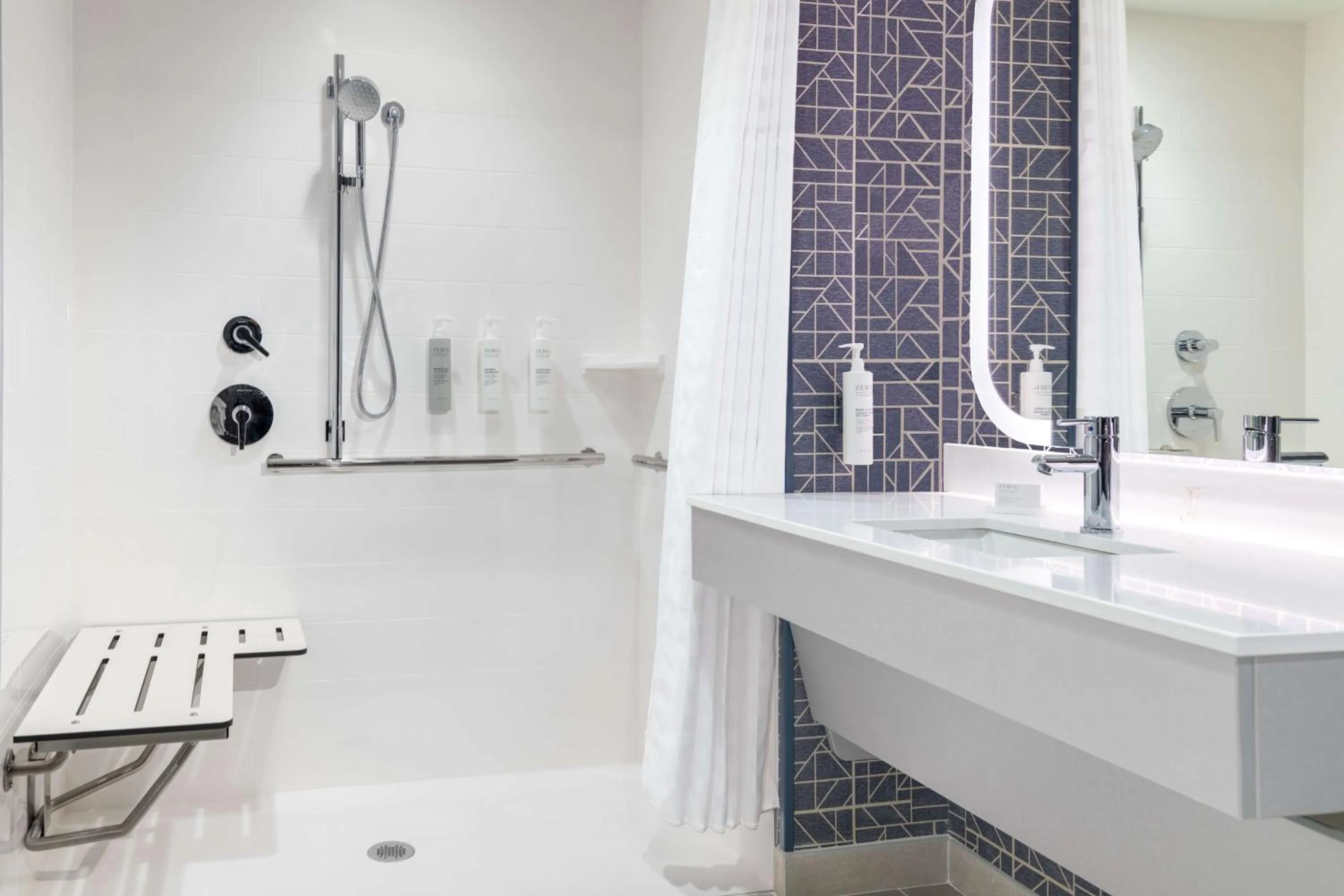 Bathroom in Homewood Suites By Hilton Holland