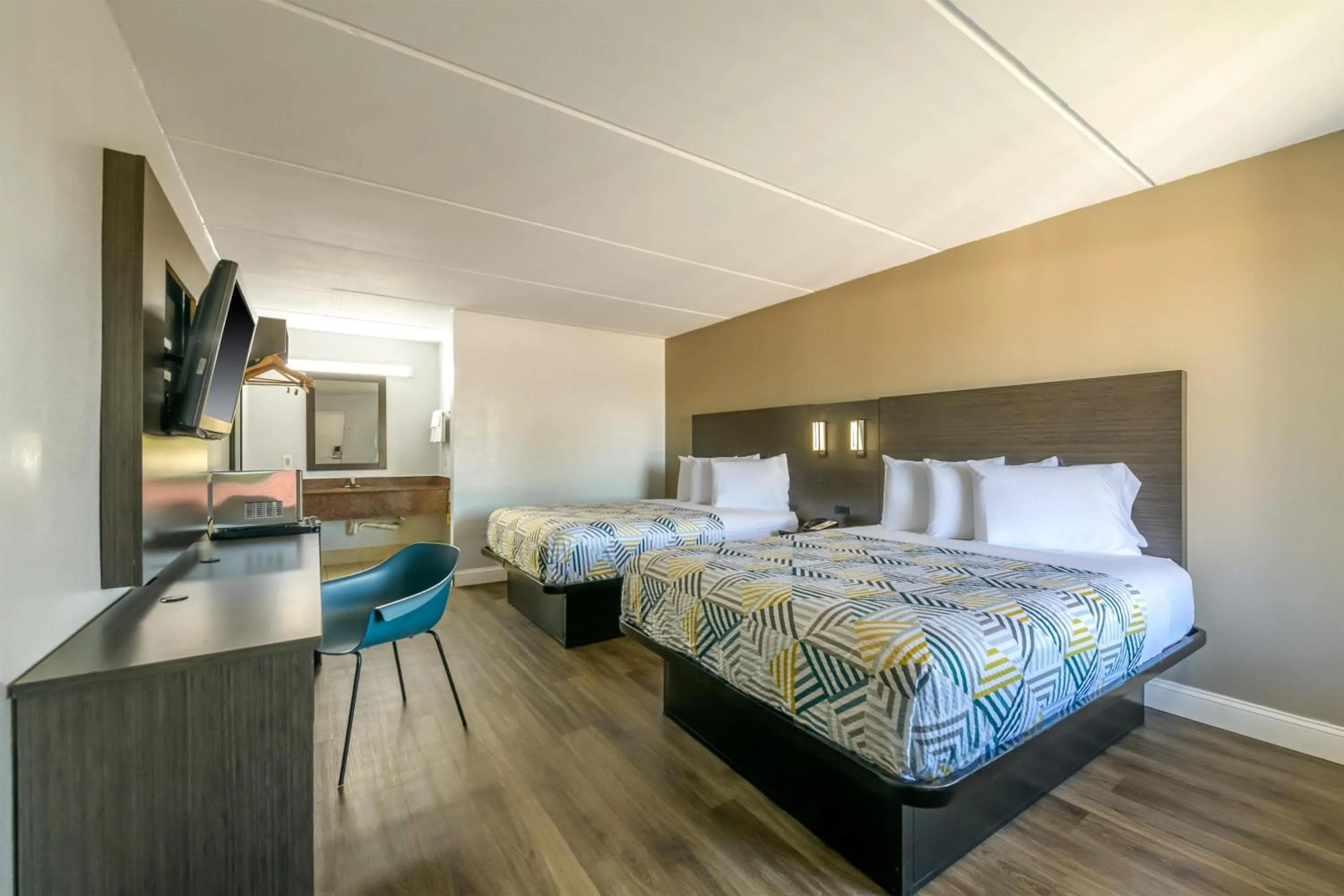 Bedroom, Bed in Motel 6 Stockbridge GA Hwy 138 W