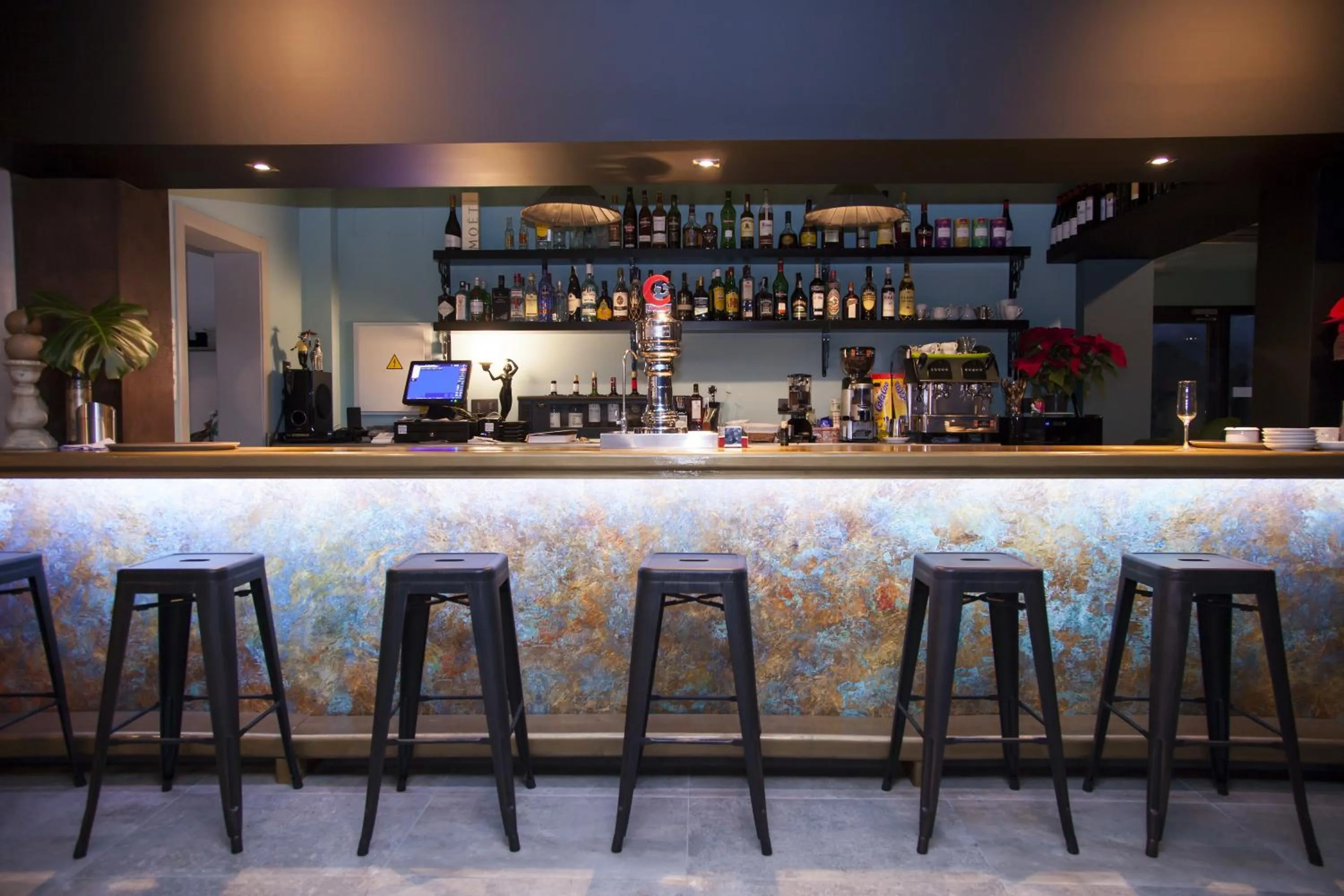 Lounge or bar in Hotel Miba