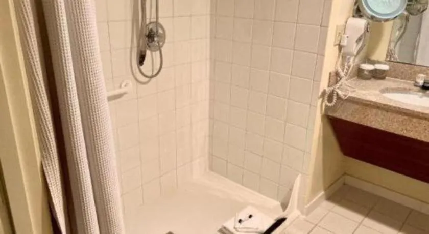 Radisson Hotel Austin - University