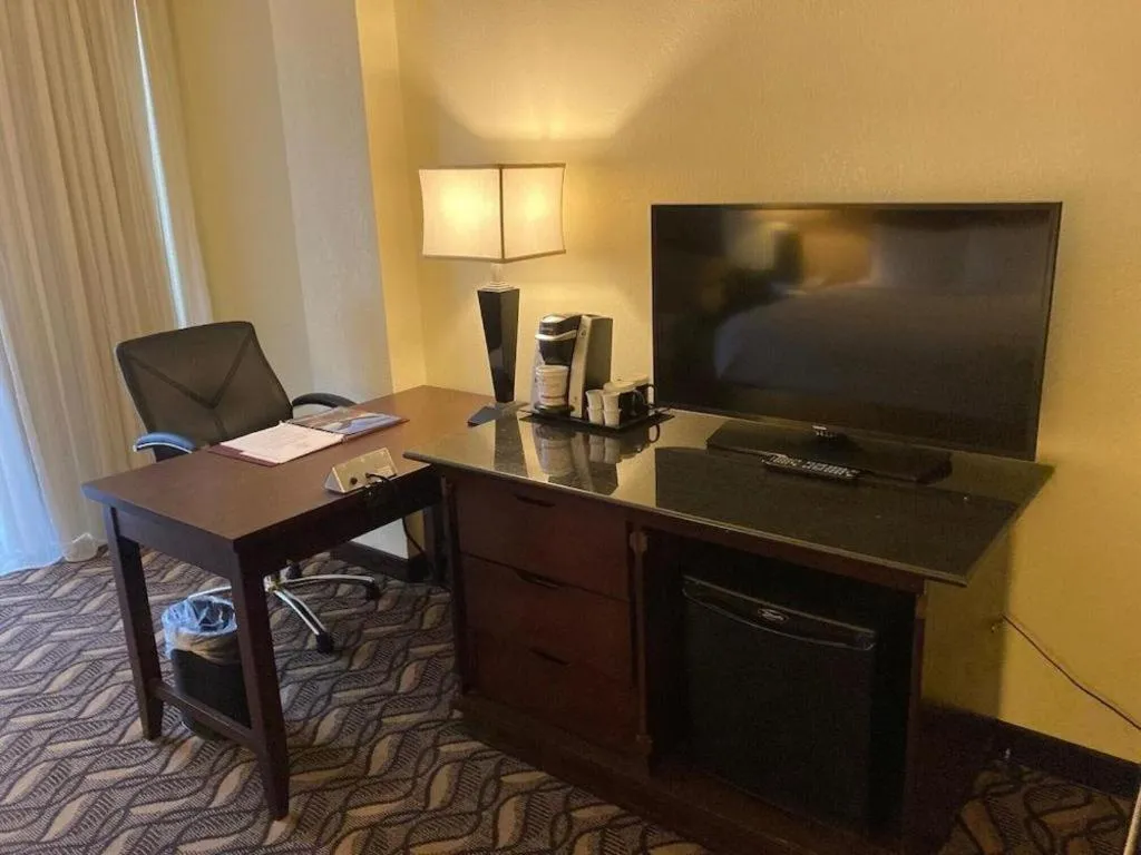 Radisson Hotel Austin - University