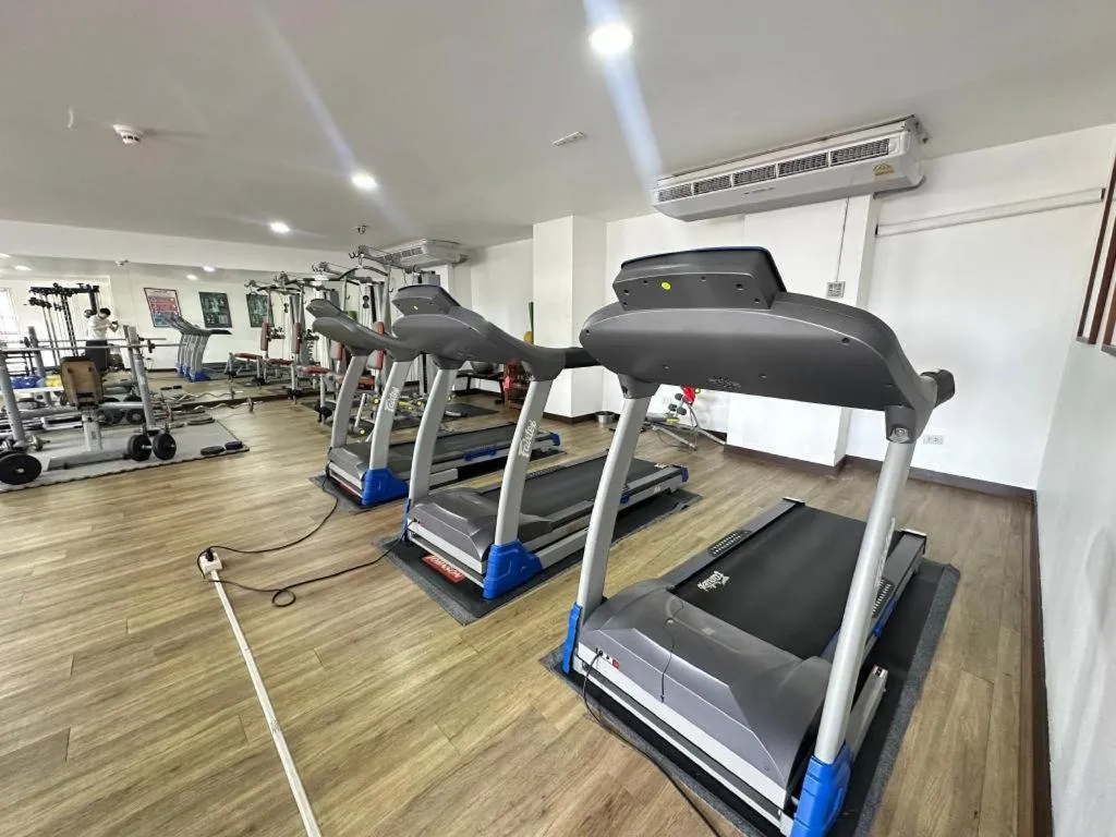 J Town serviced Apartments&hotel