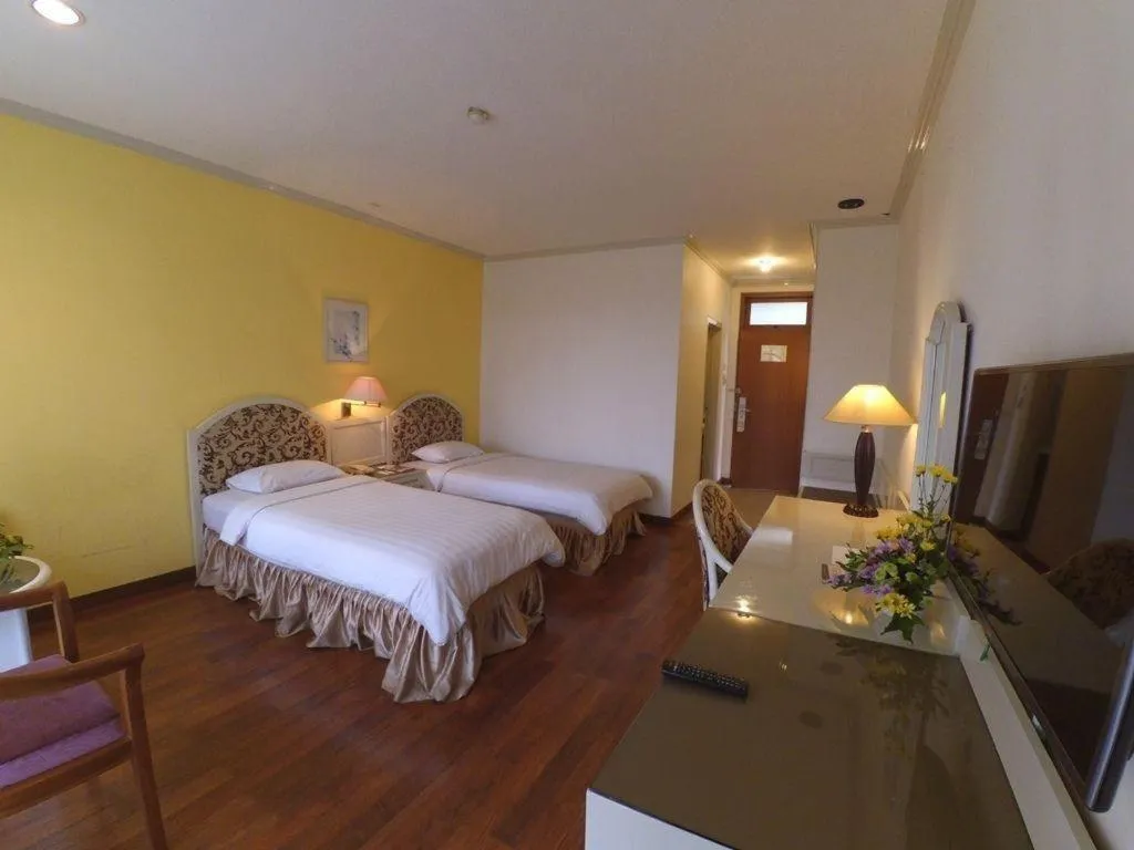 Bed in Purnama Hotel