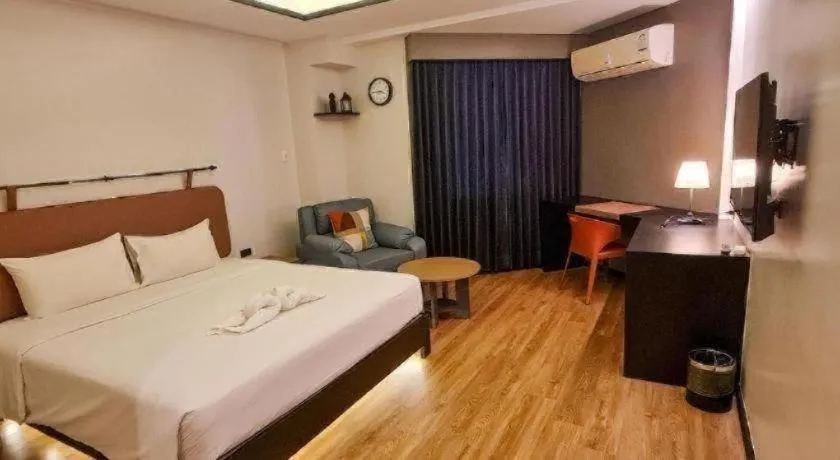 Bed in PRS Hotel By Sojourn