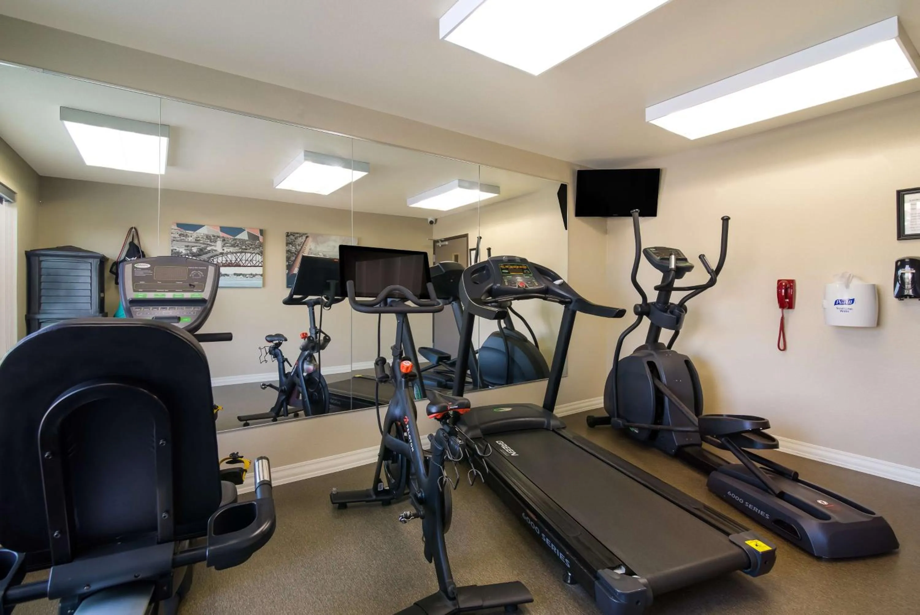 Fitness centre/facilities in Best Western Roosevelt Place
