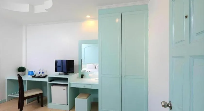 Gorgeous Boutique Room